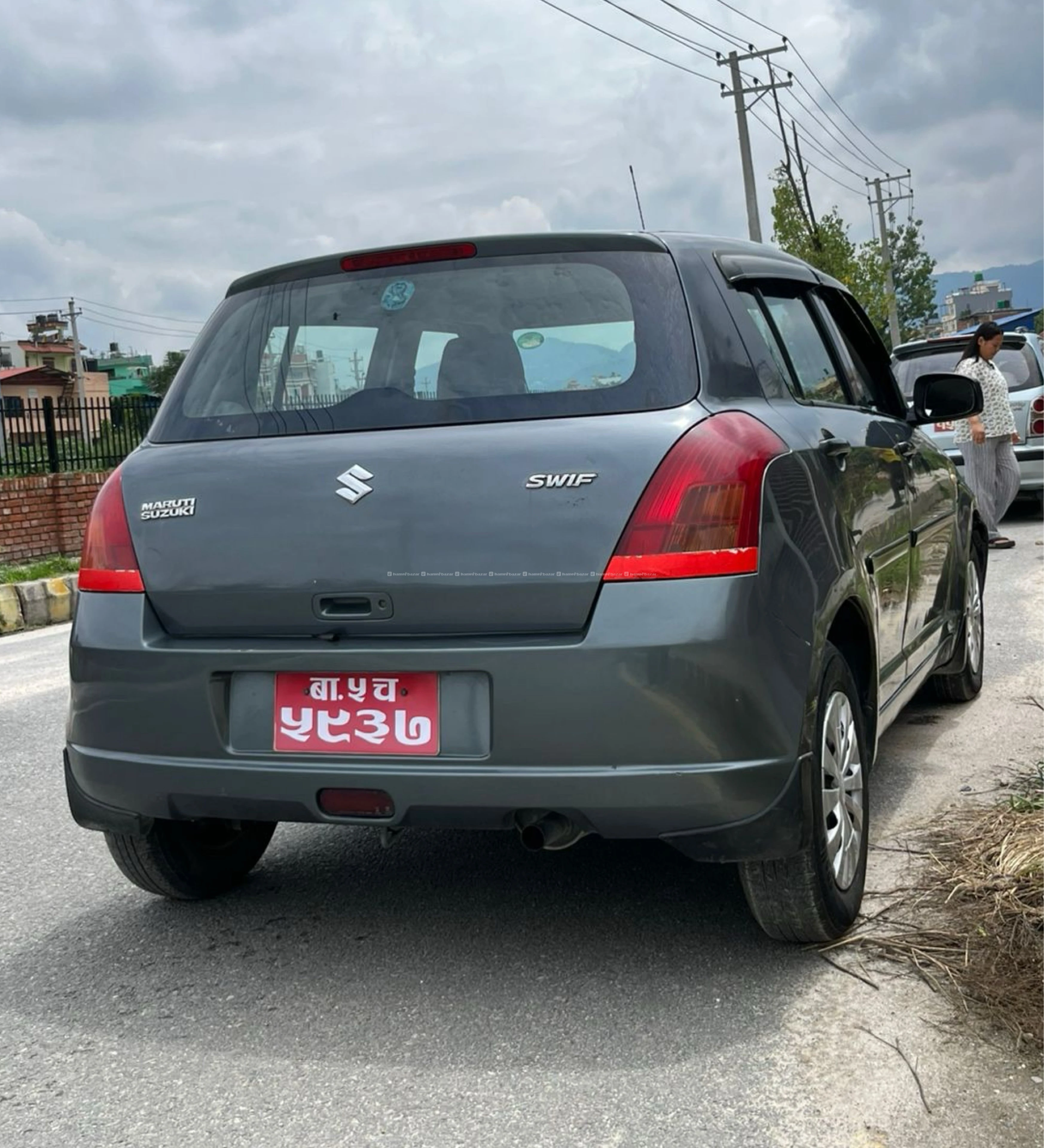Maruti Suzuki swift lxi 4