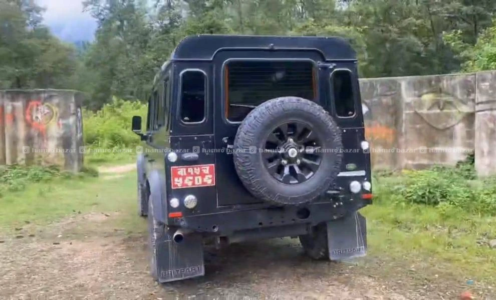 Land rover defender 110 5