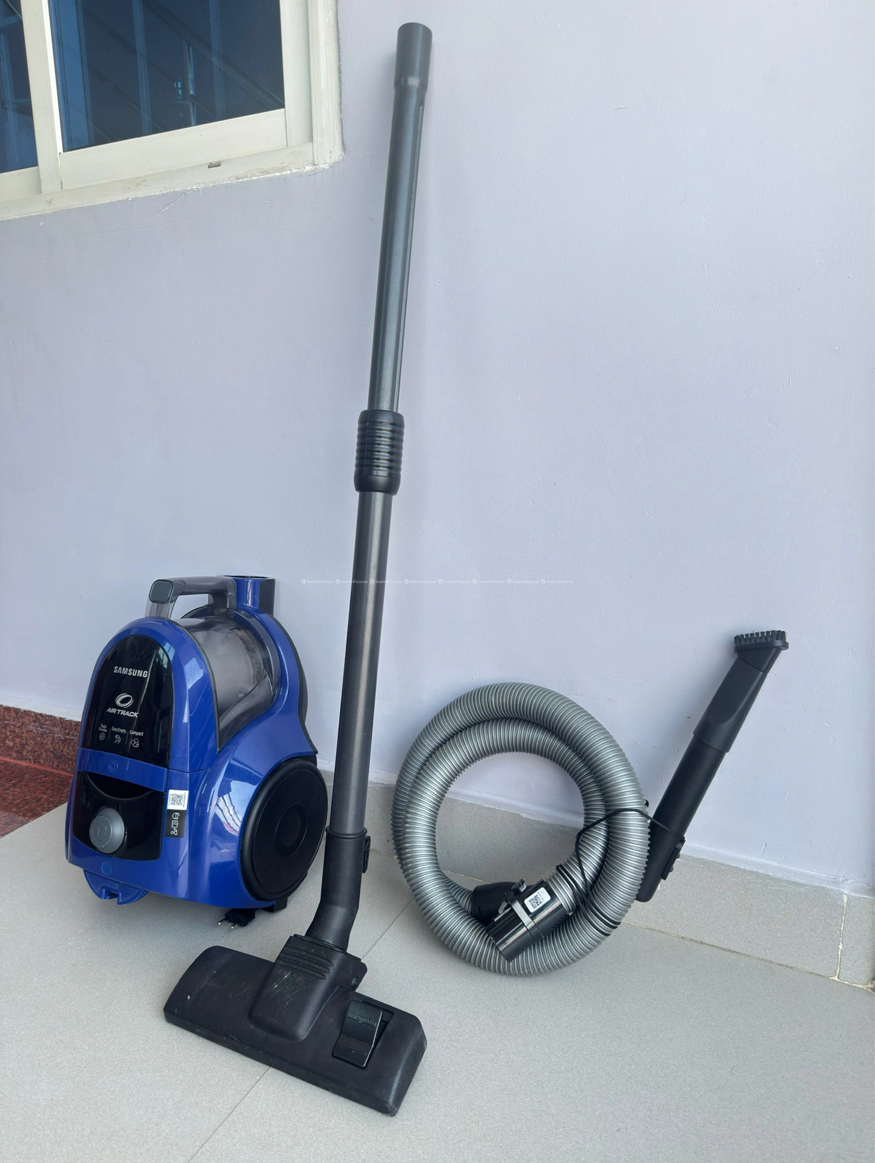 Samsung Air Track Vacuum Cleaner - New Unused 3
