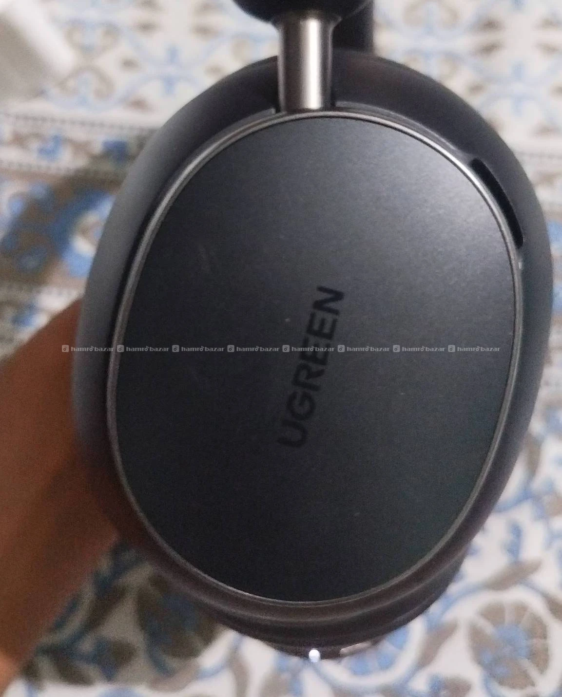UGREEN Studio Pro 4