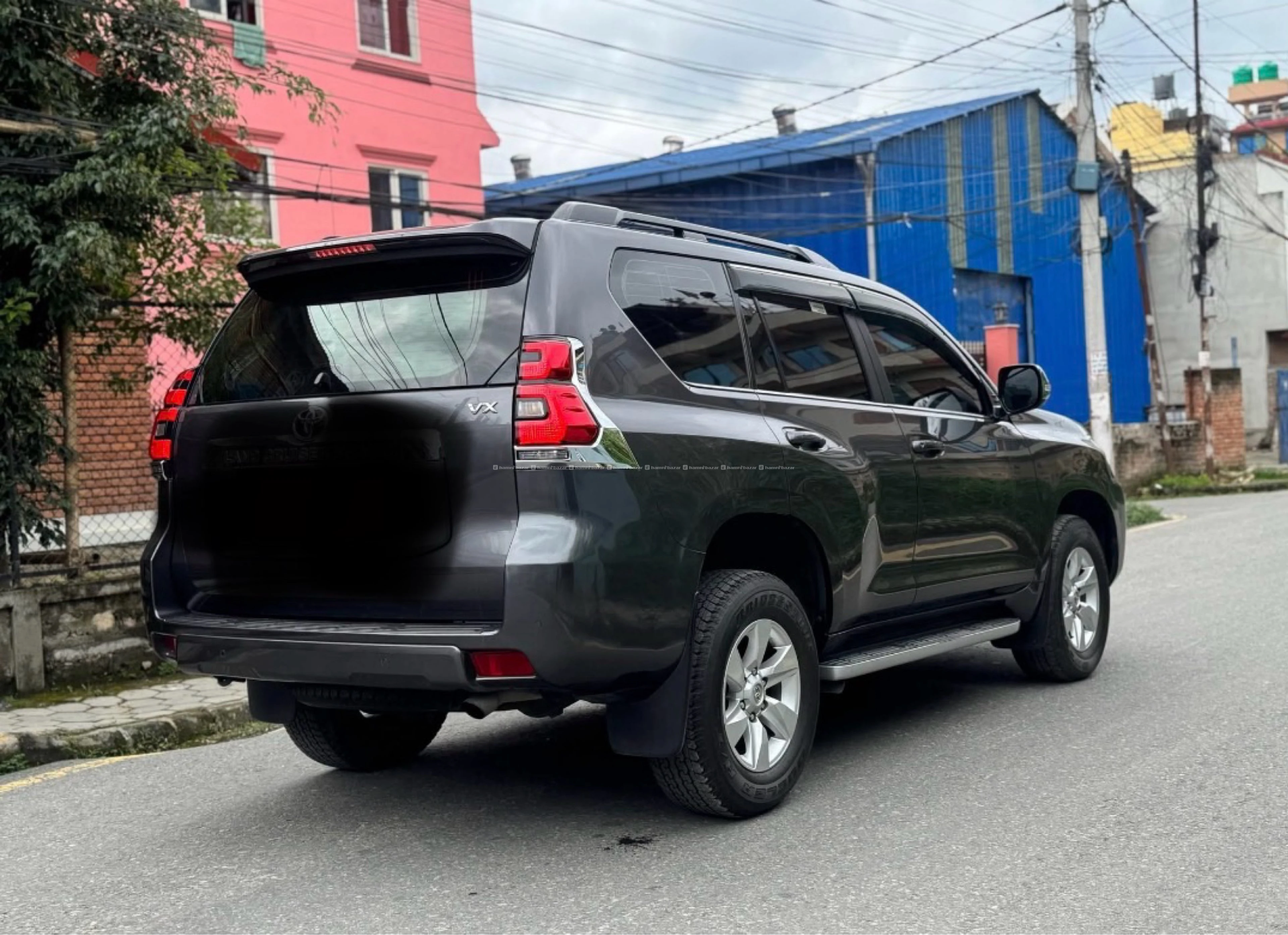 URGENT FOR SALE – TOYOTA PRADO VX 2023 FOR SALE 5