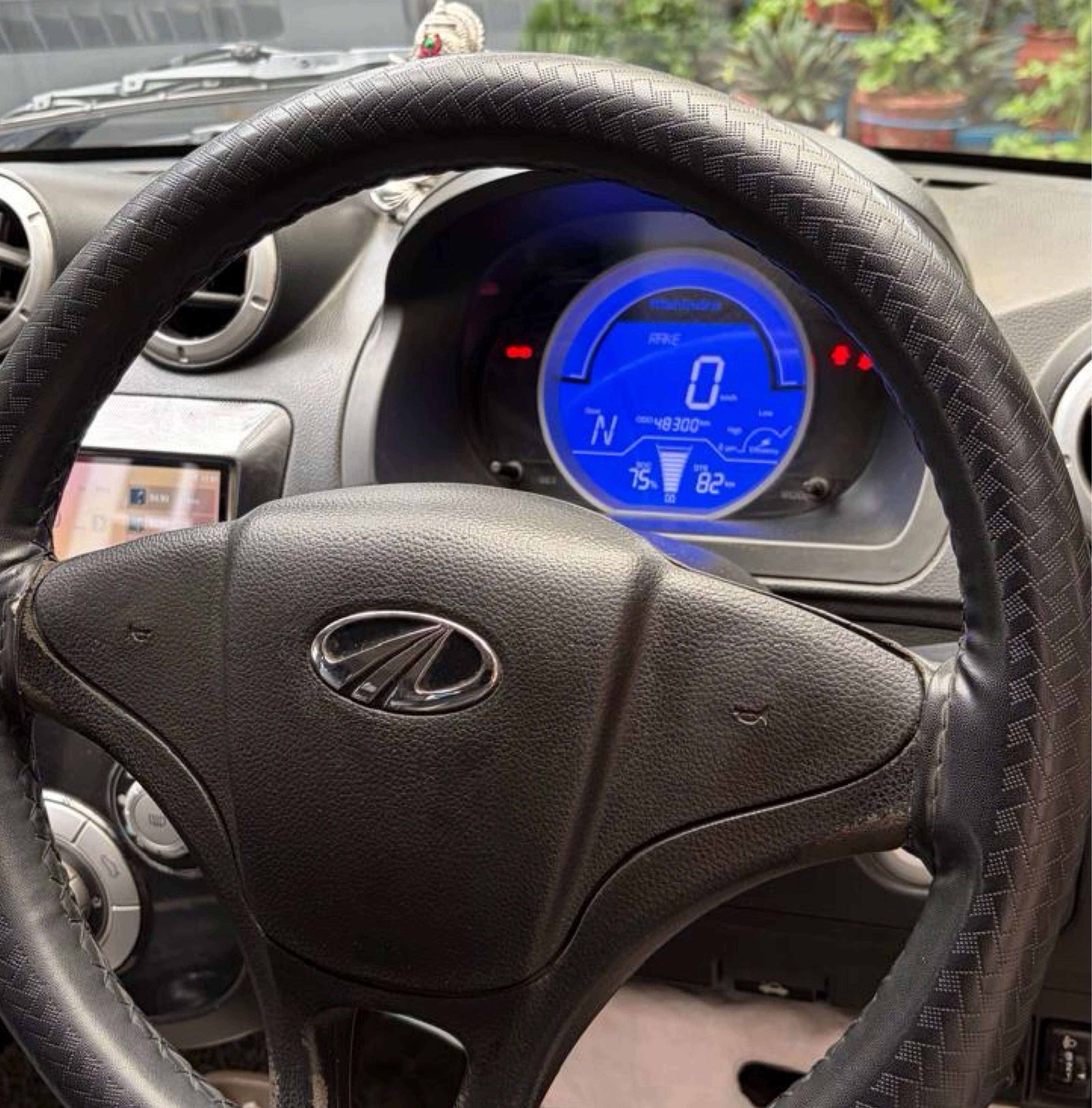 Mahindra E20 P6 2019 5