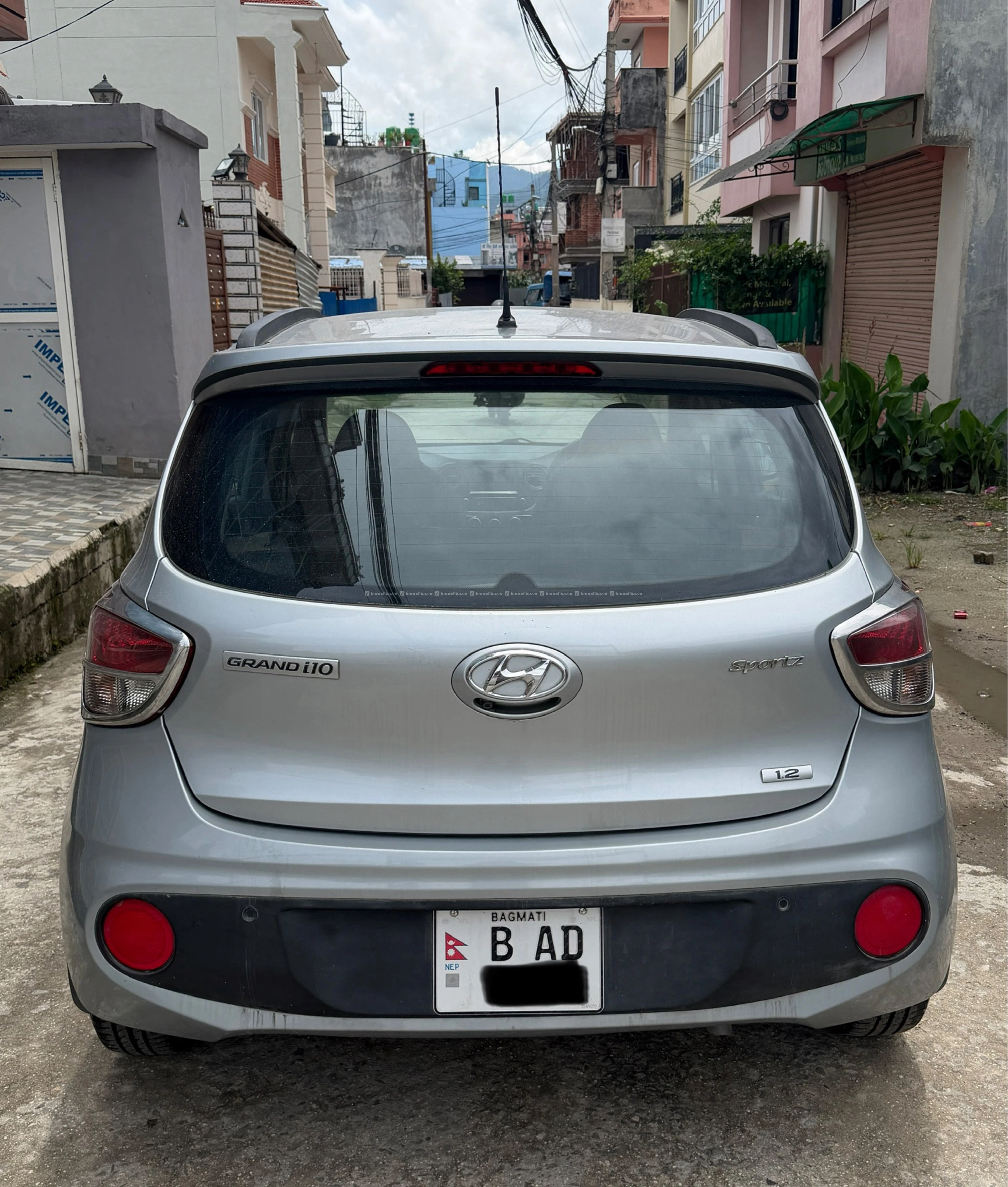 Hyundai Grand i10 Sports 2019 Full option 3