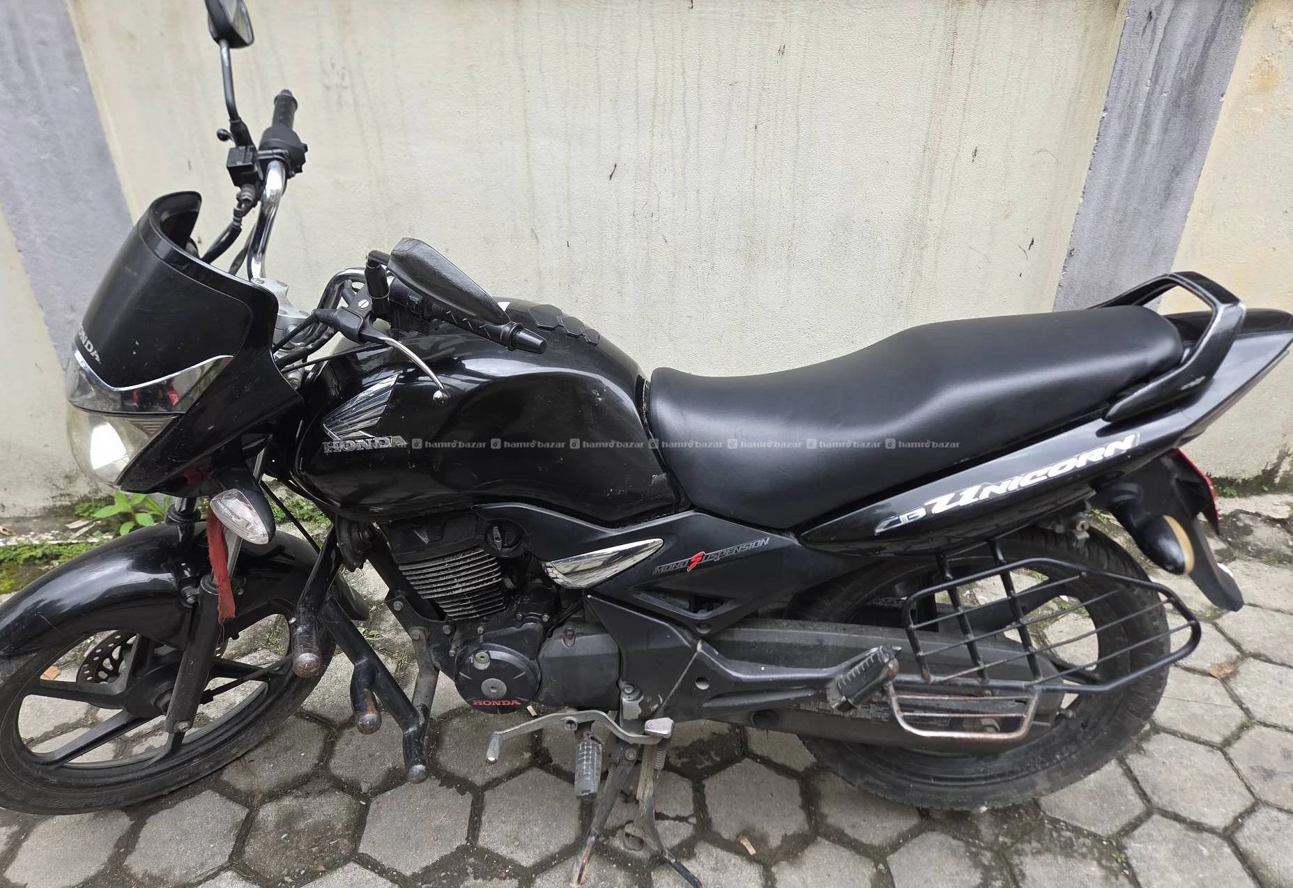 Honda Unicorn 150cc [2011 Model] 4