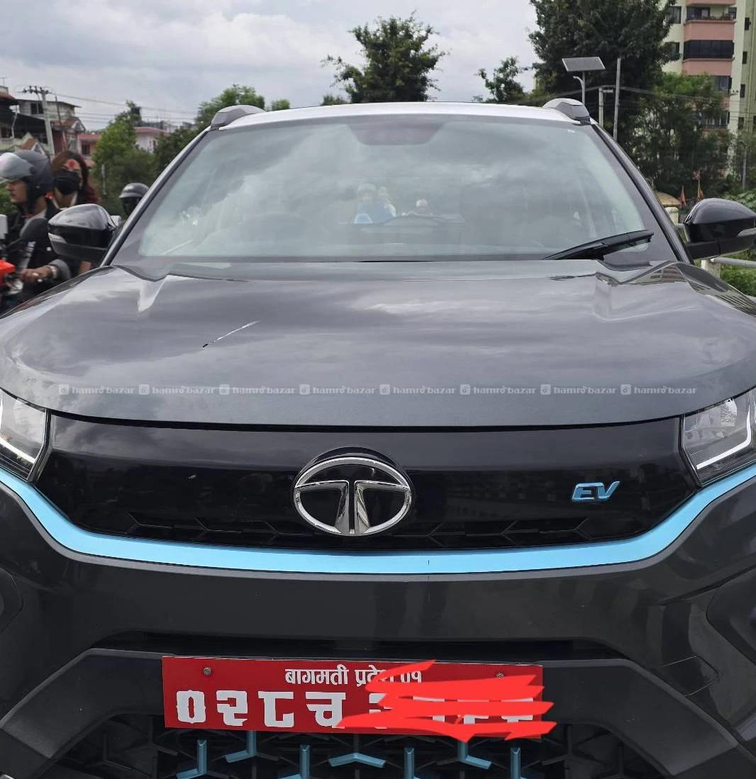Tata nexon ev 2023 1