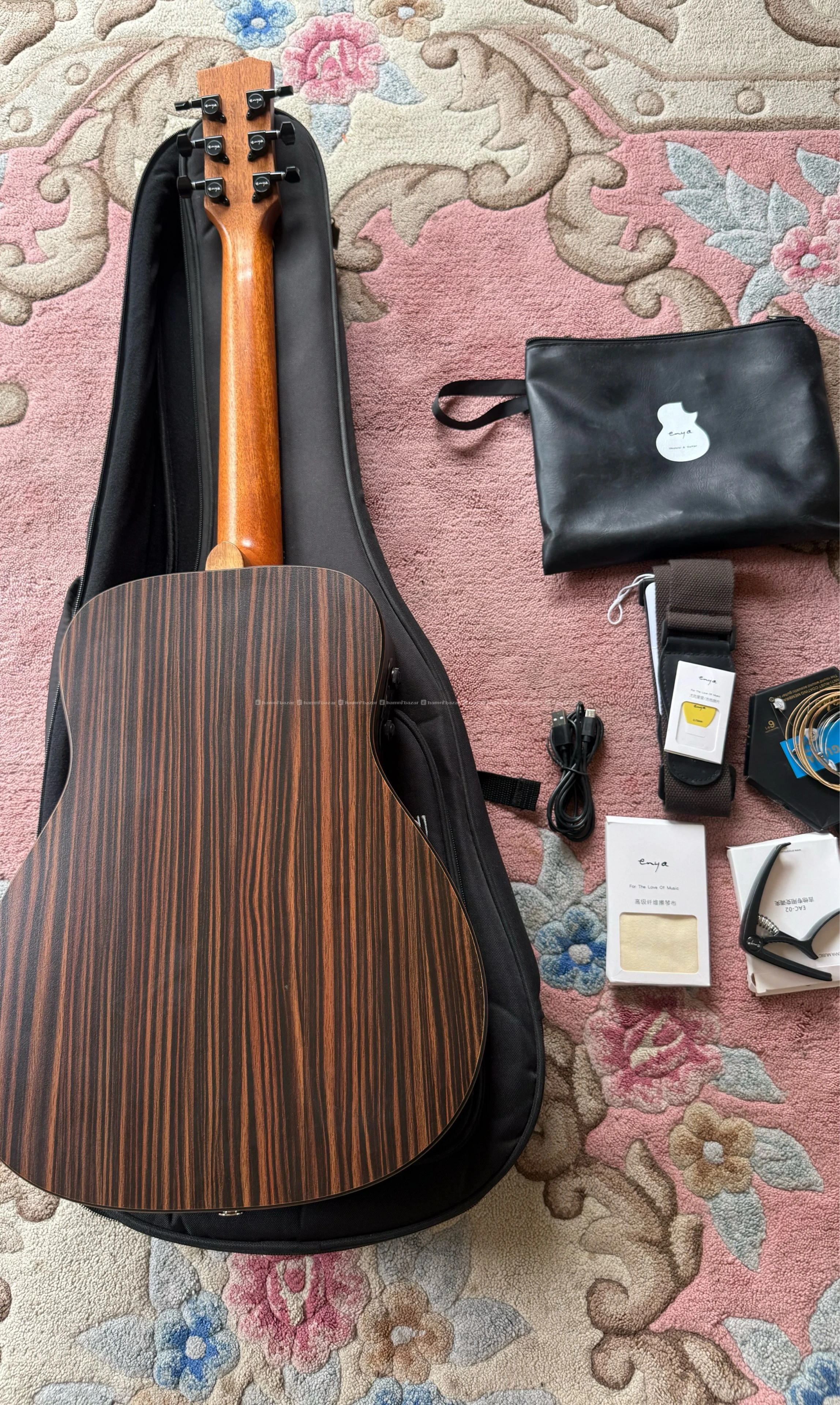 Enya EA-X1 PRO Transacoustic Guitar.. 34inch 4