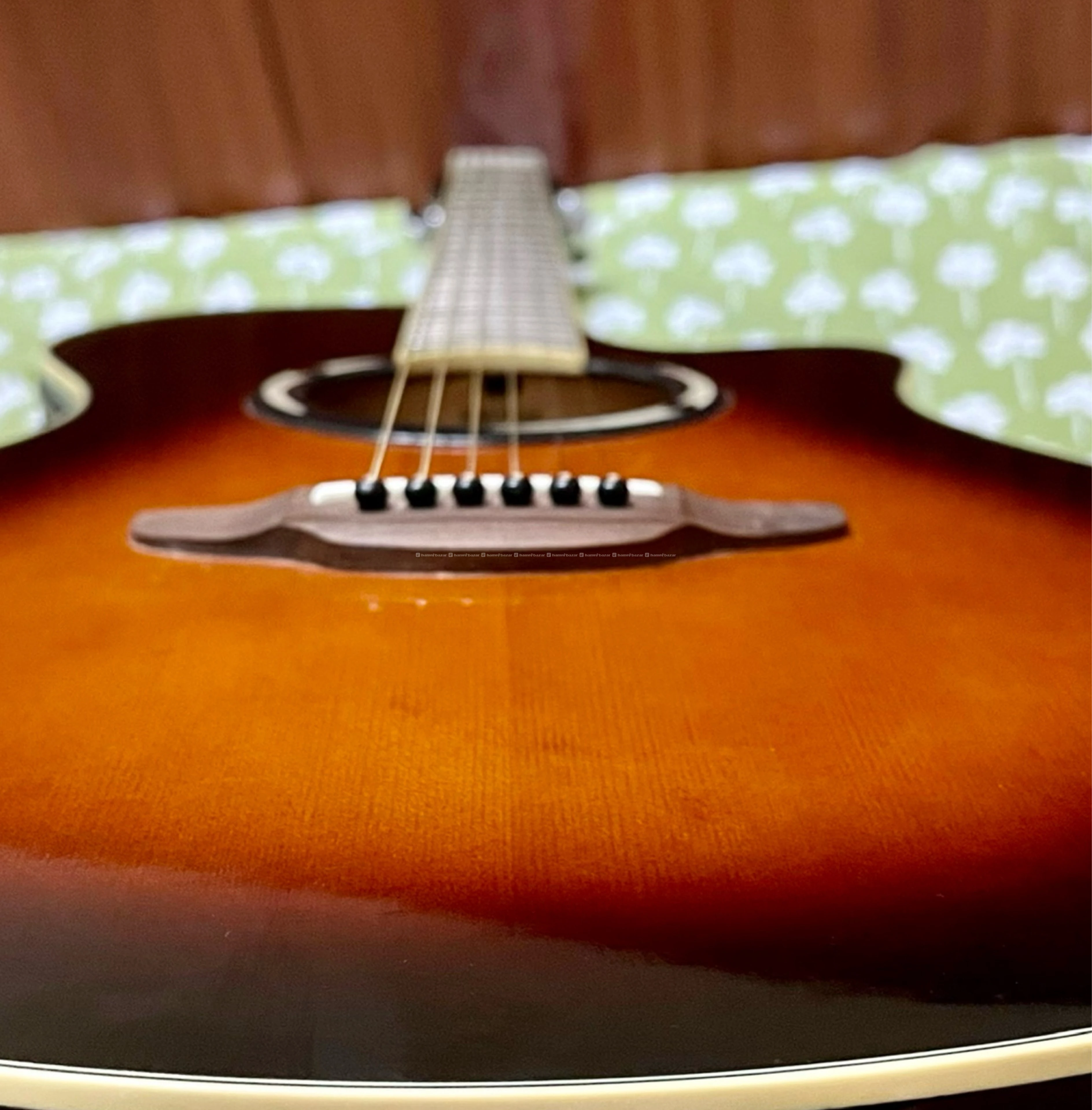 Yamaha APX500i guitar 2