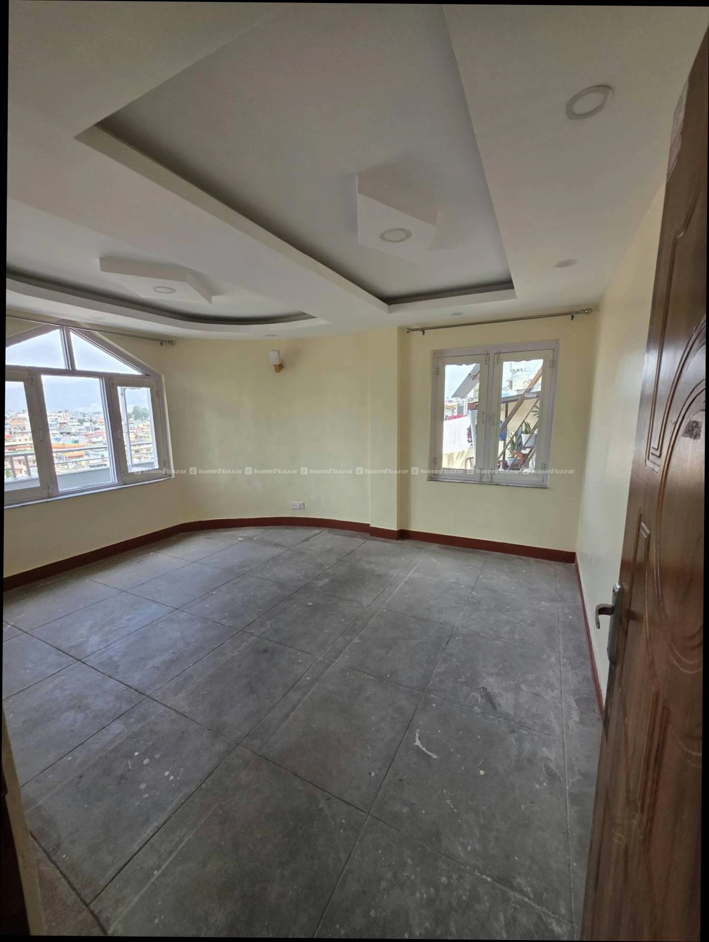 6500 sq ft (13 rooms + hall) for rent 2