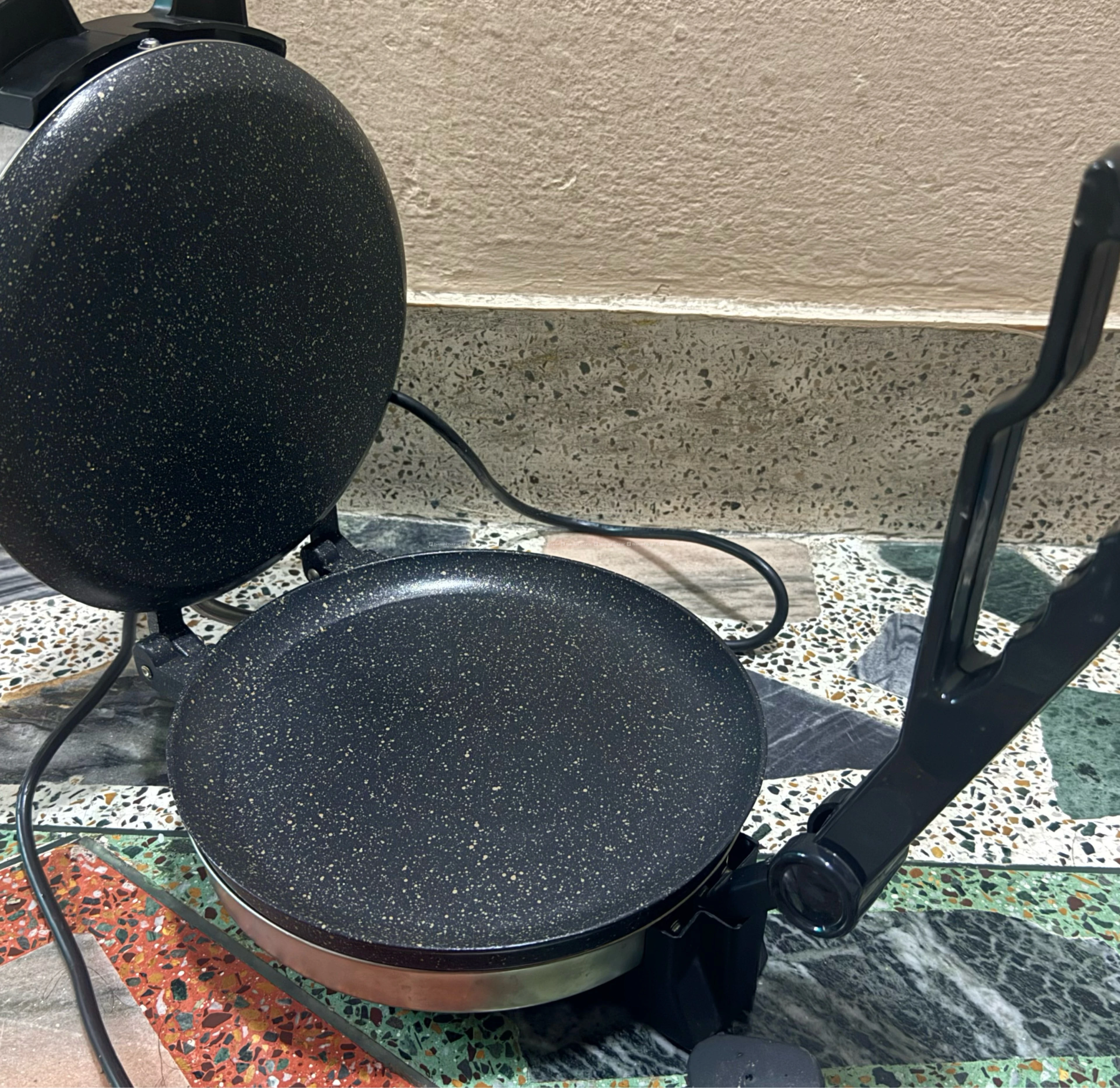 Prestige Roti Maker 3