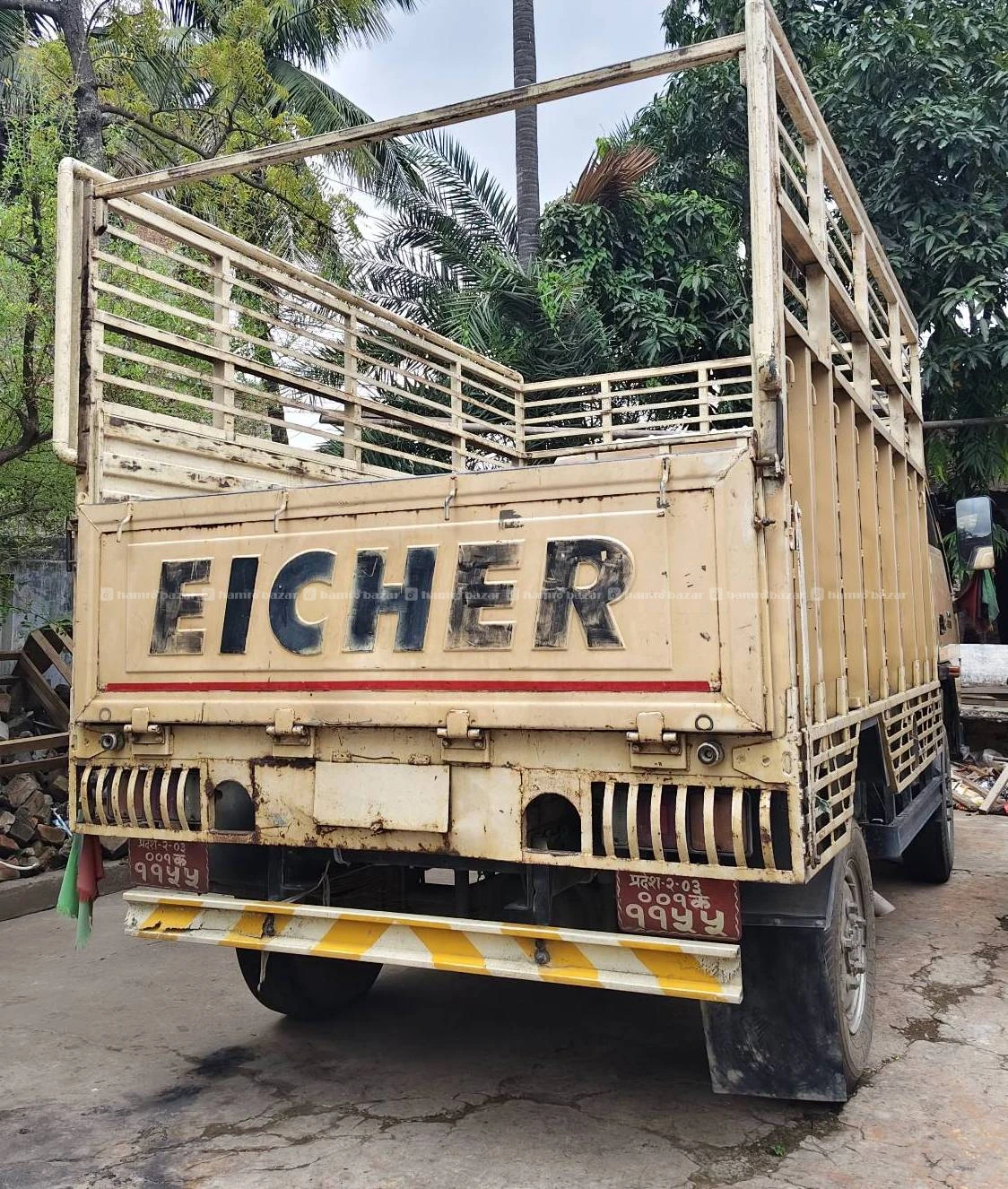 Urgent Eicher Mini Truck on Sale 2