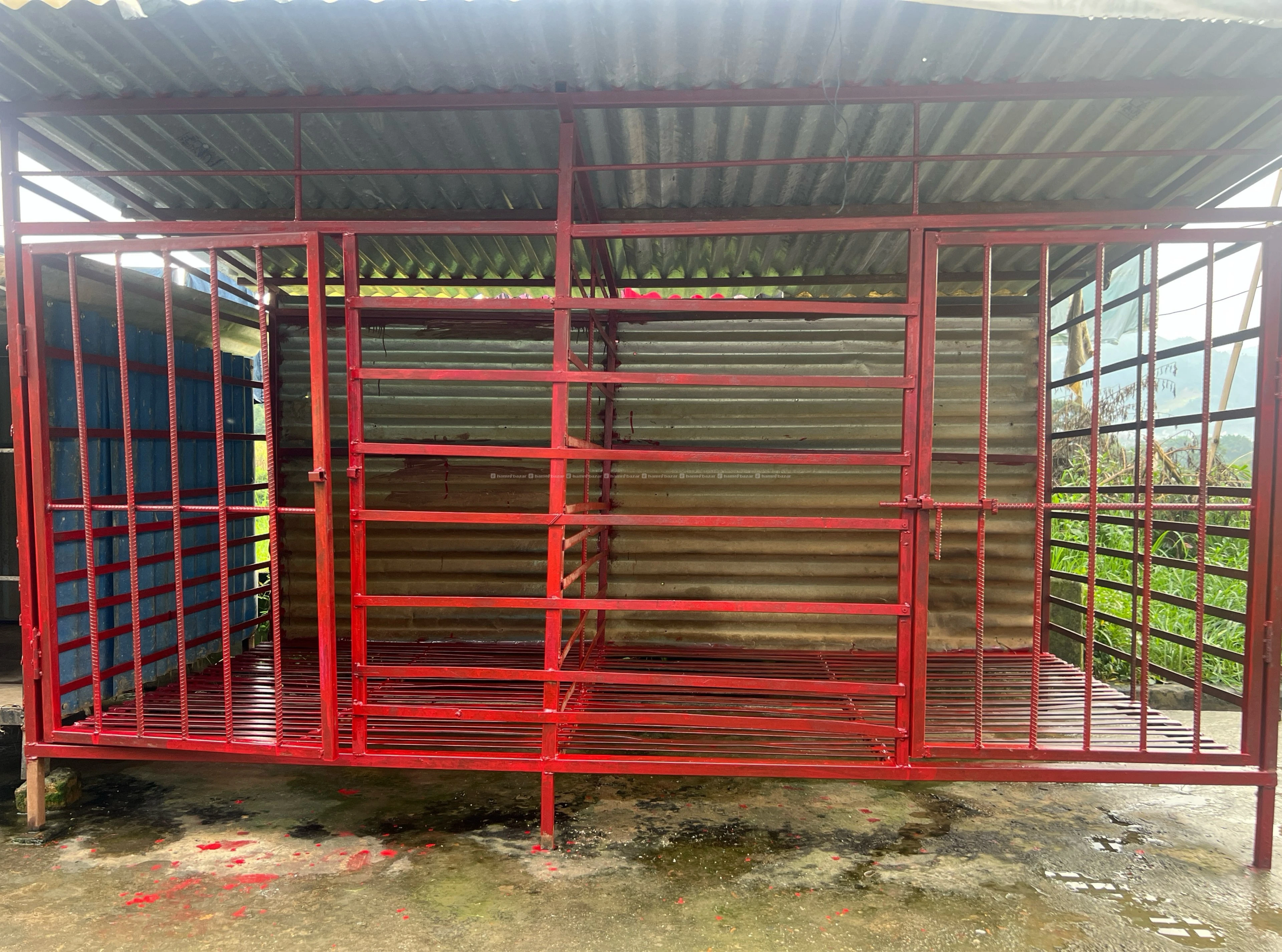 Heavy dog cage 2