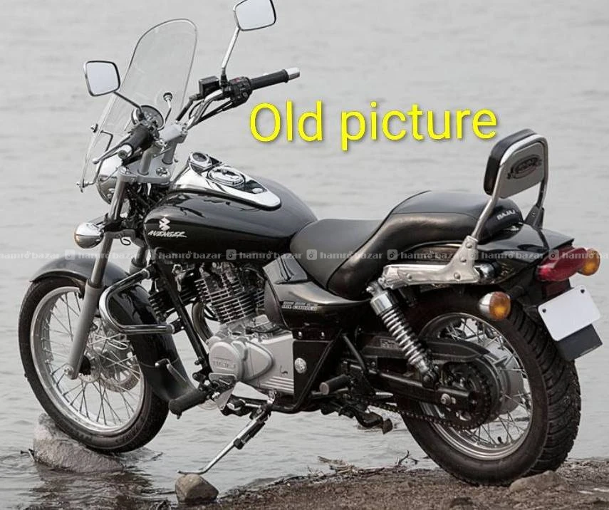 Bajaj Avenger 220 Cruiser 5