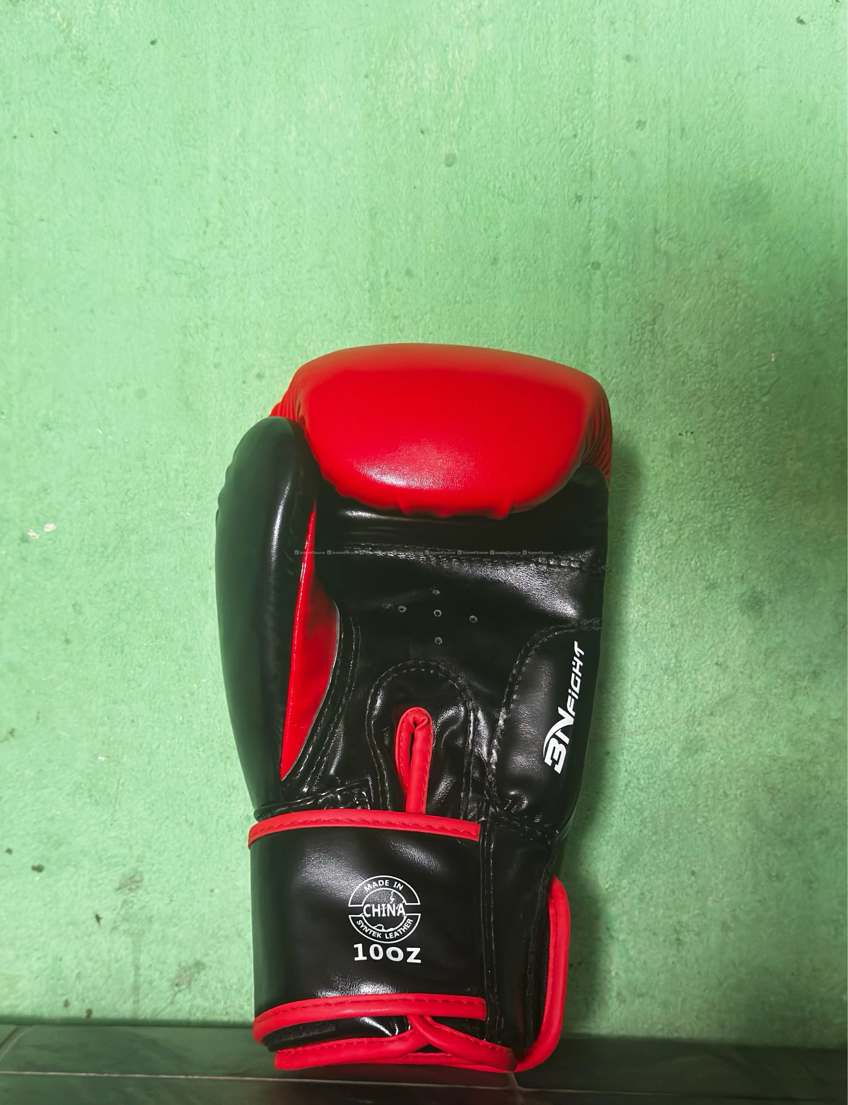 BN red boxing gloves fresh condition at best price 4