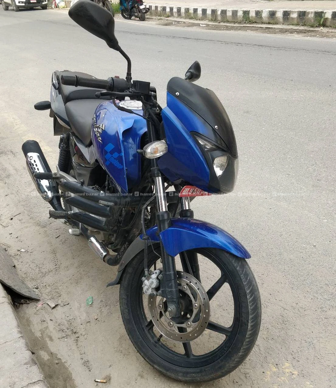 Pulsar 180 3