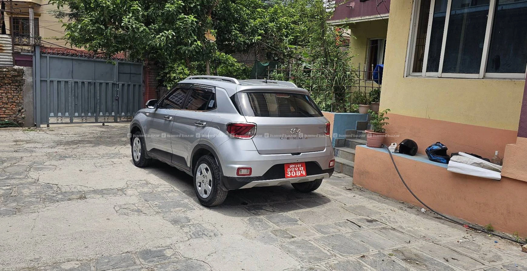 HYUNDAI Venue S 1.2 ( 2019) 4