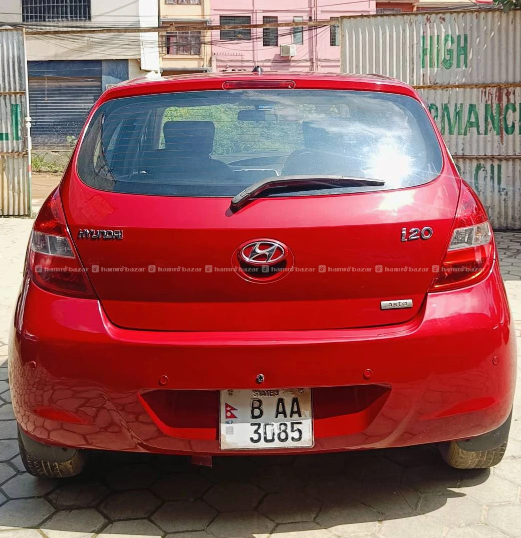 Single handed Hyundai I20 era 1.2 2