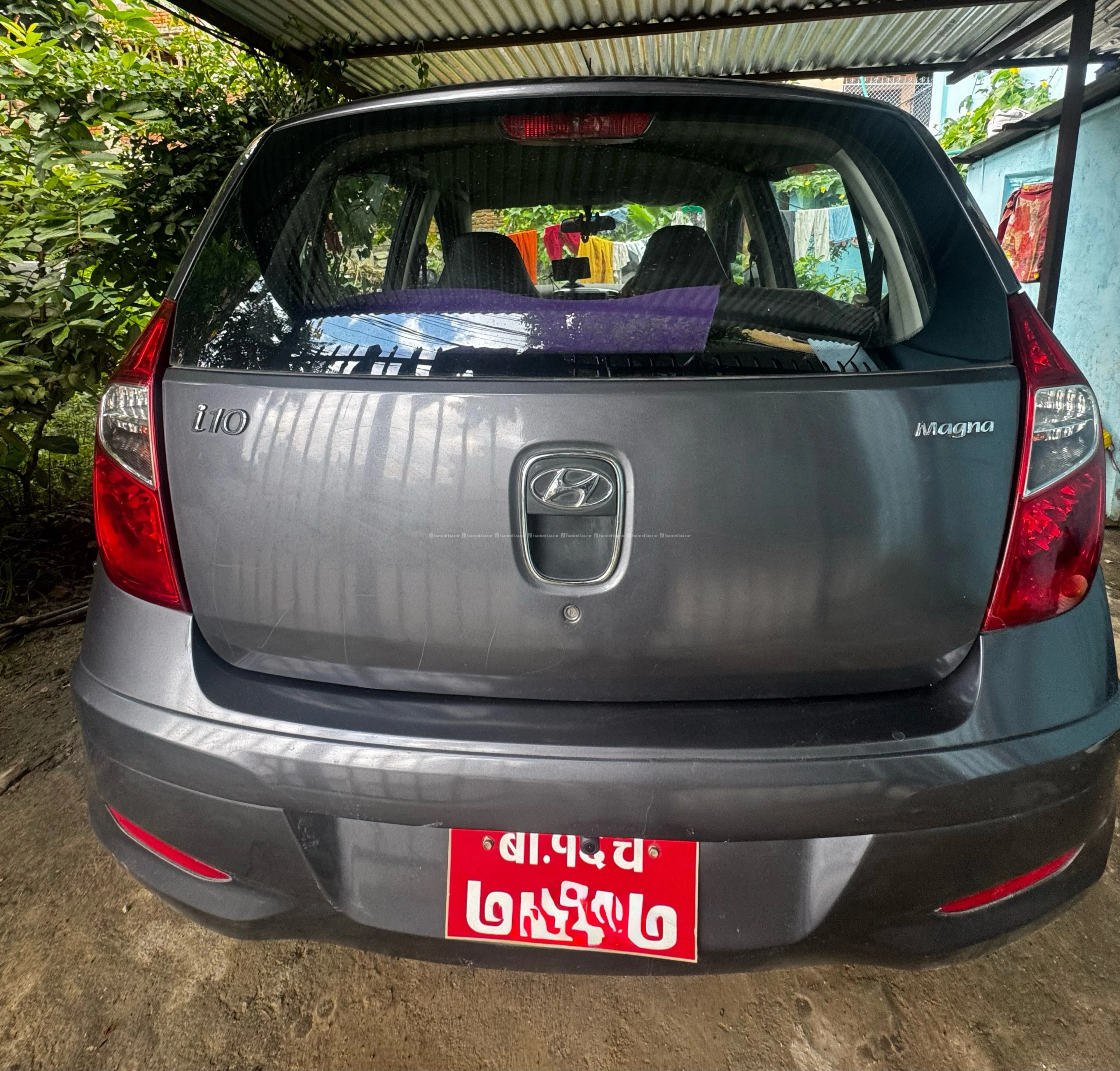Hyundai i10 magna 1.1 (2016) 
Excellent condition 3
