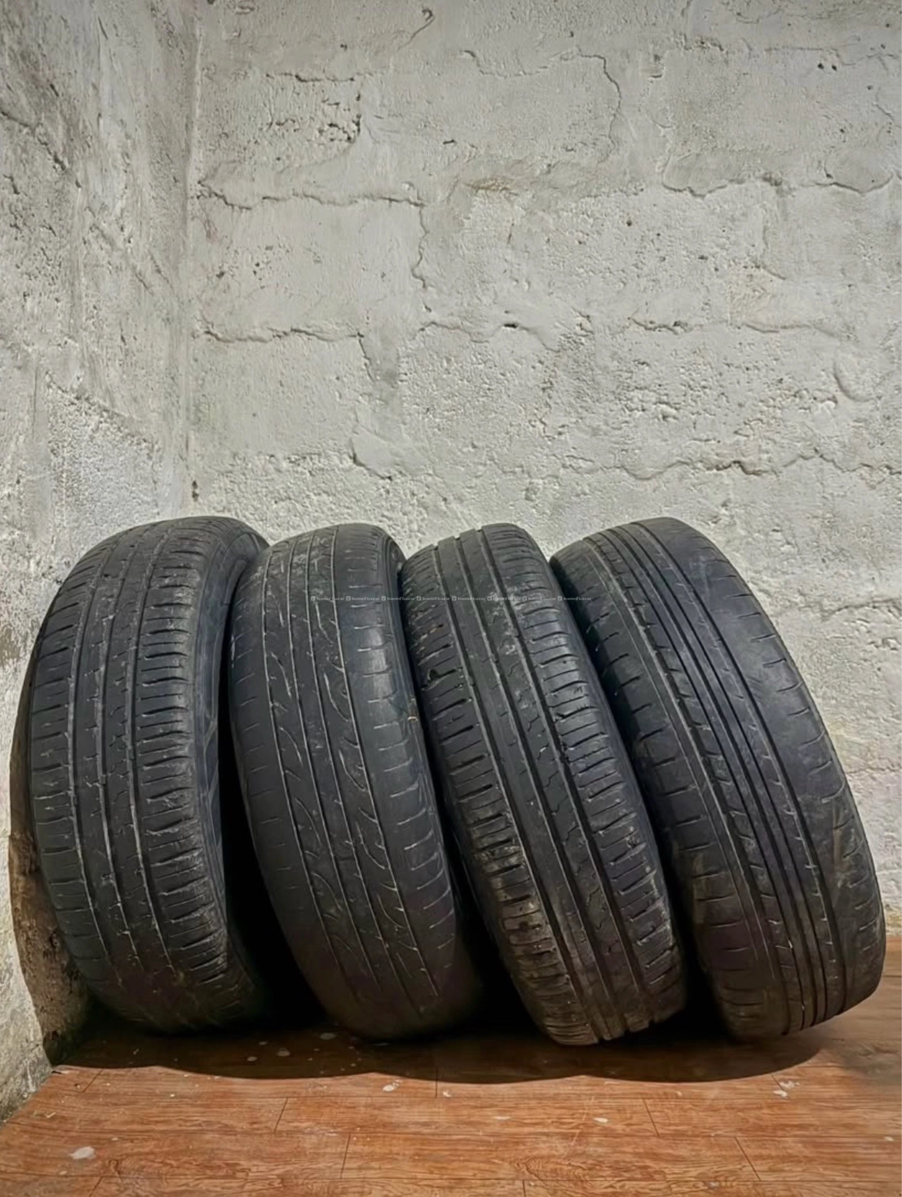 original rim with good tyres R14 2