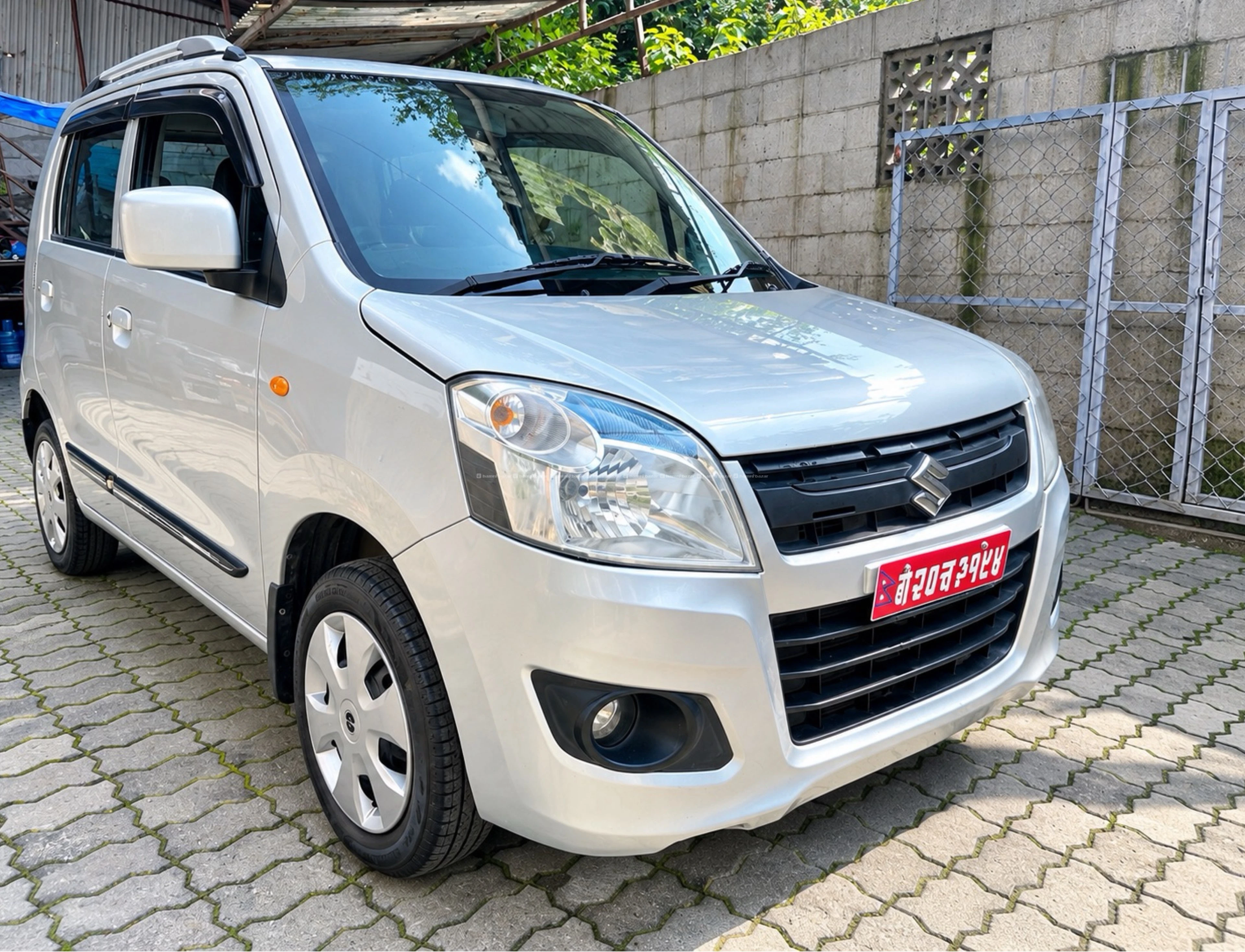 Wagon r VXI 2018 model Single hand car for sale 2