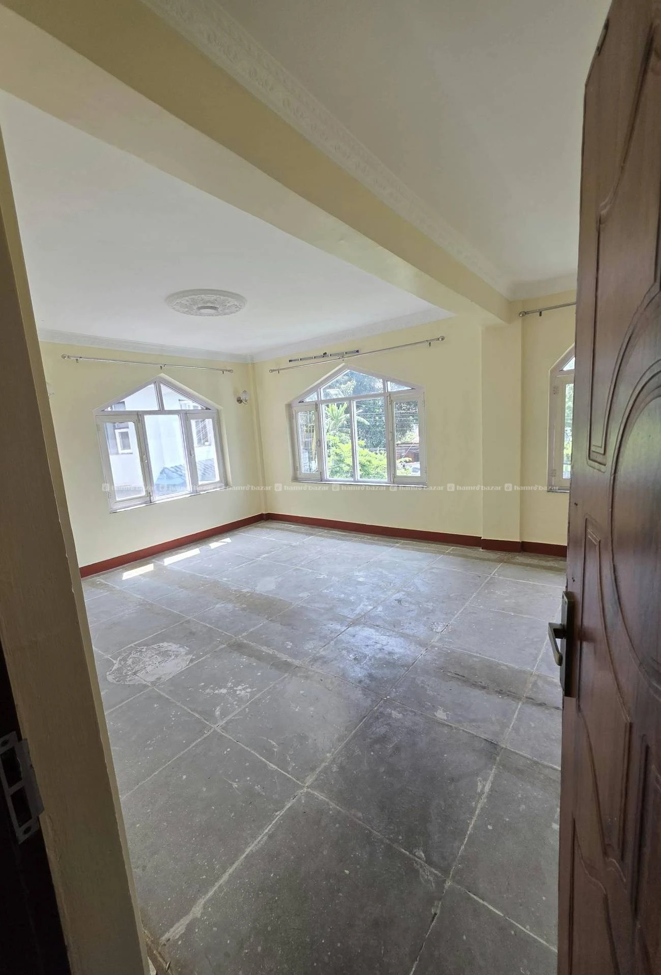 6500 sq.ft (13 room + open hall ) for rent 2