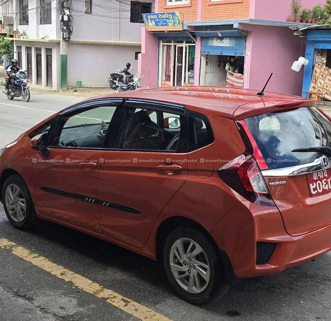 Car 3