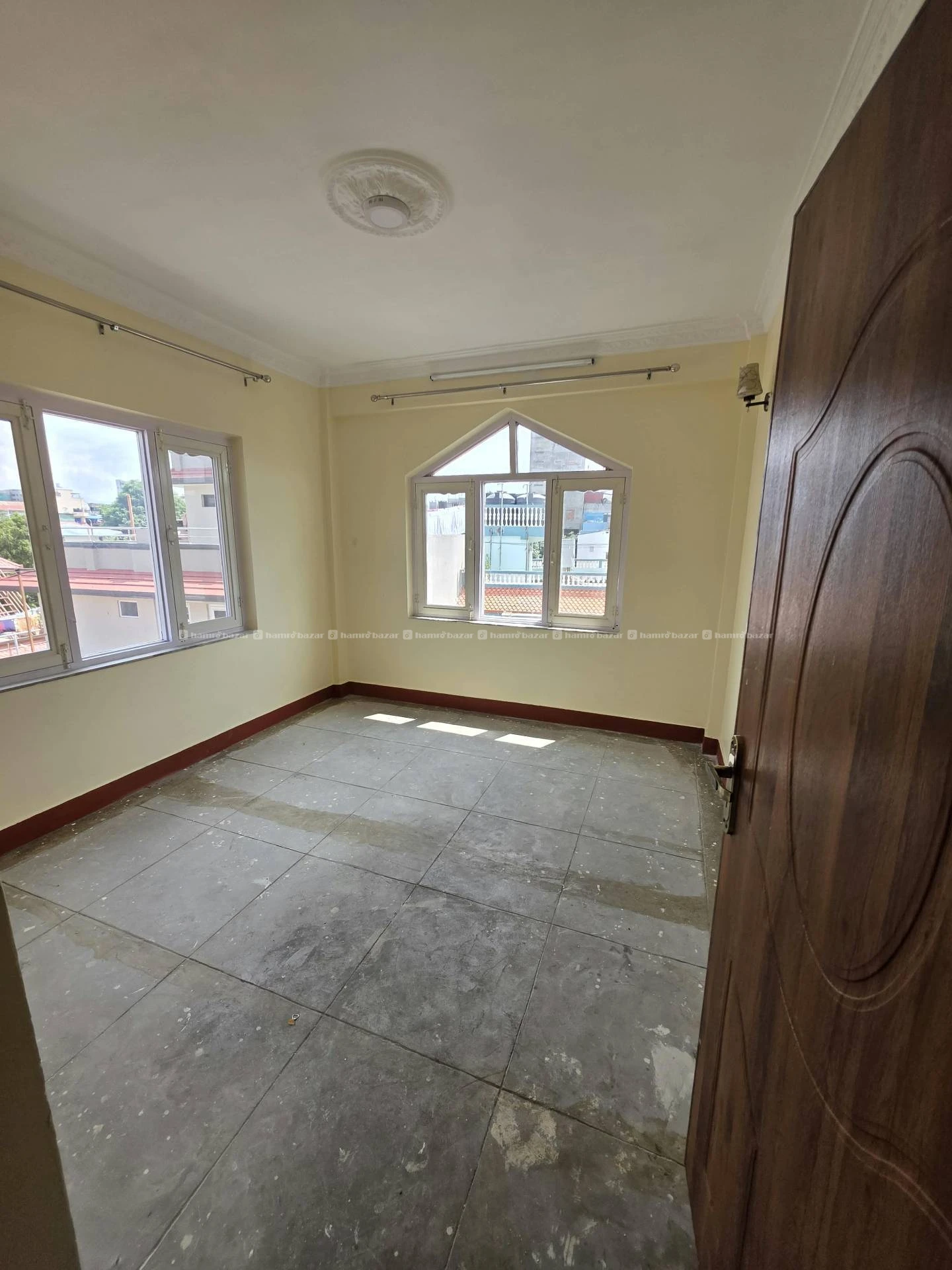 6500 sq.ft (13 room + open hall ) for rent 5