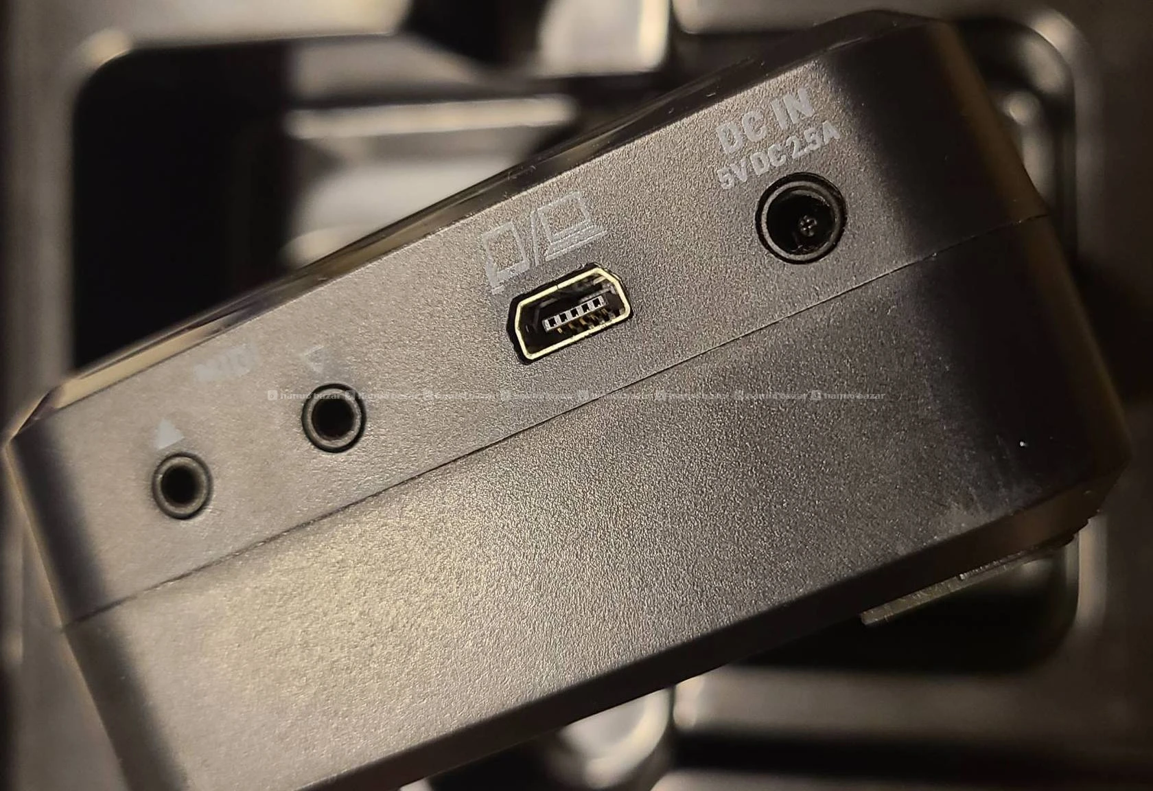 TCHELICON GO TWIN (AUDIO INTERFACE) 7