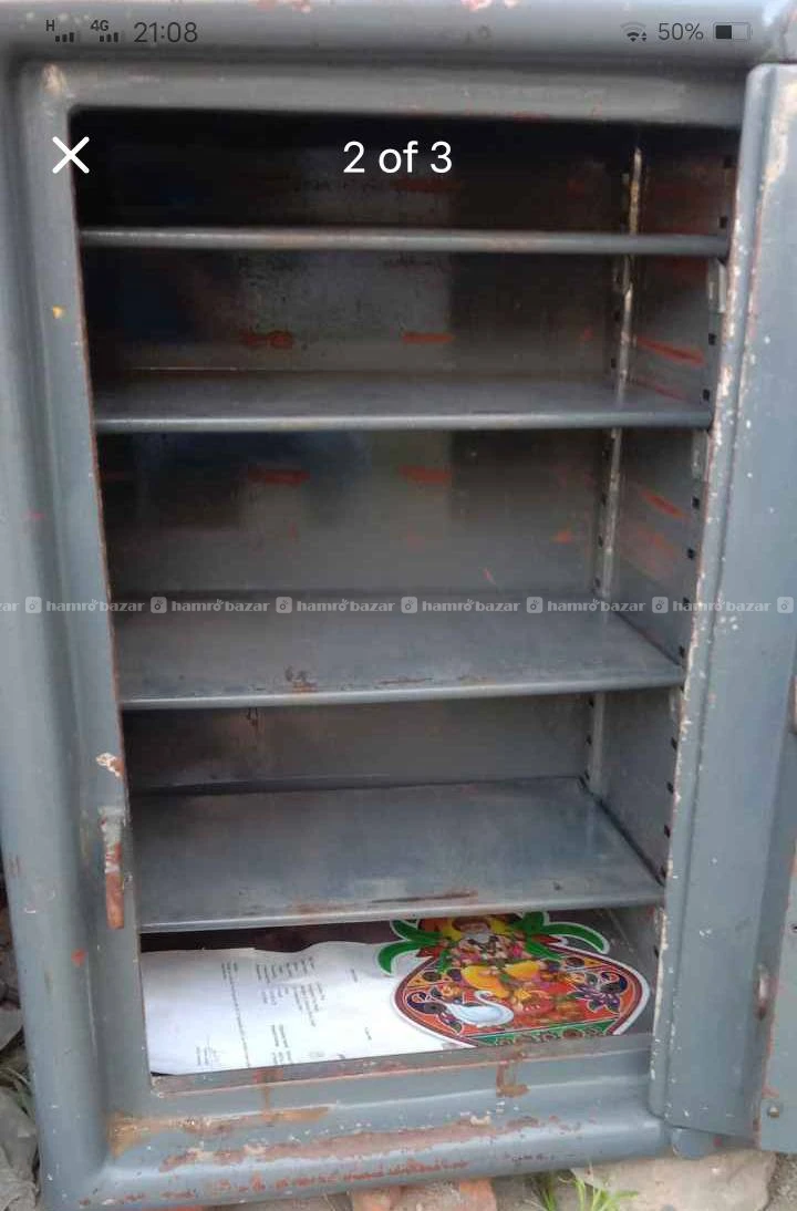 Vault locker 6