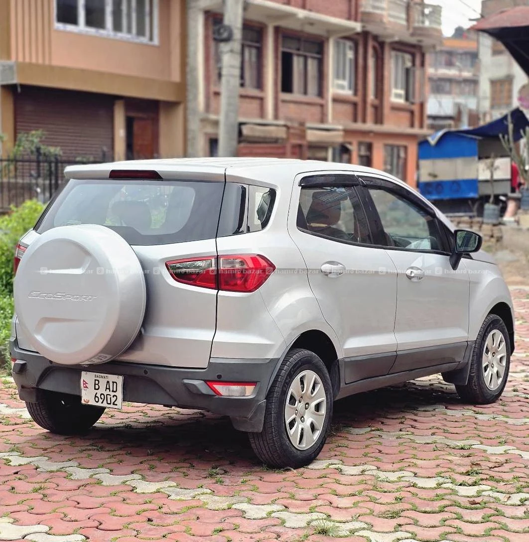 Single Hand Ford EcoSport Trend 2017 4