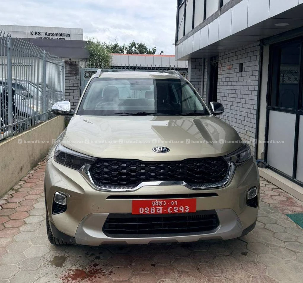 Singlehand Kia Sonet 2021 with Sunroof 5