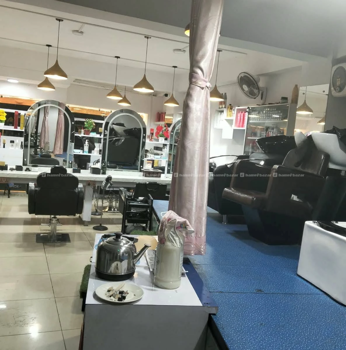 Unisex Salon for sale 2