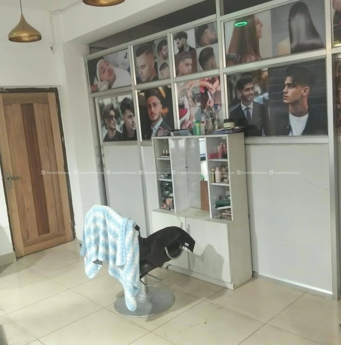 Unisex Salon for sale 7