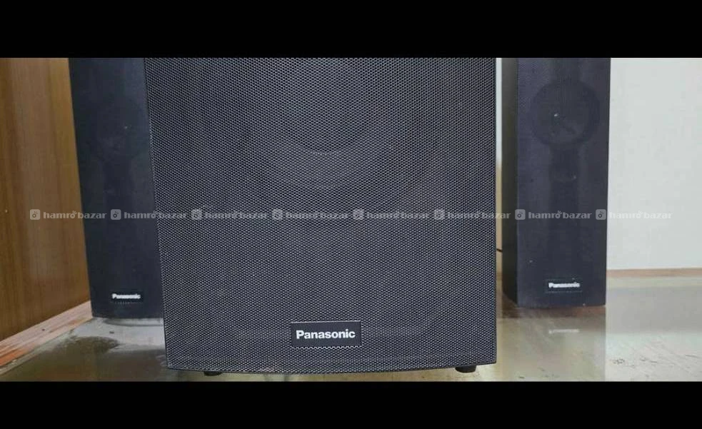 Panasonic tower speaker with bass speaker 5