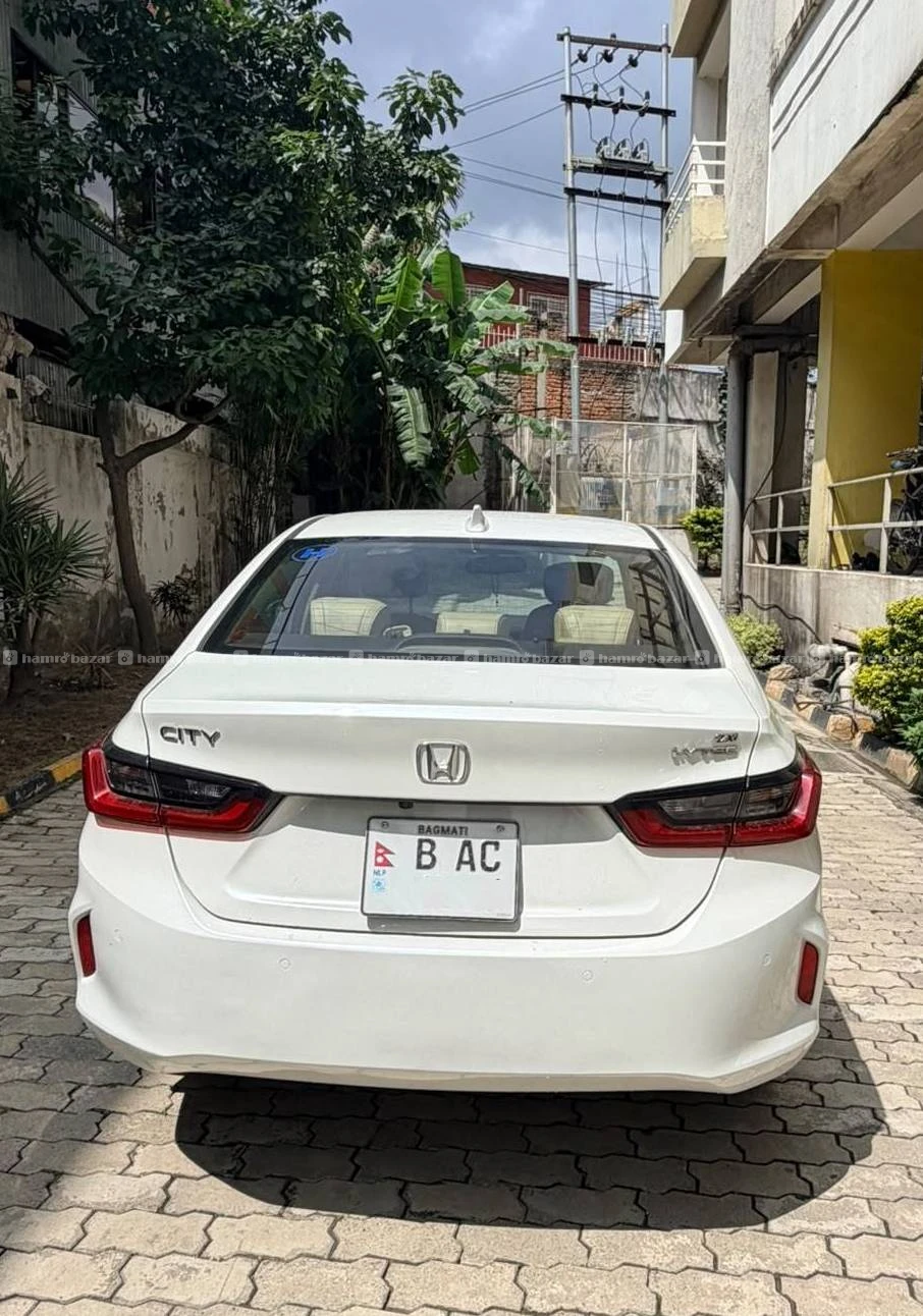Honda City 2022 4
