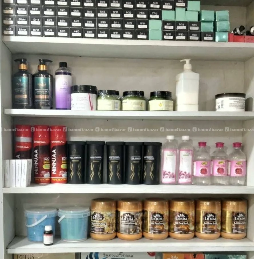 Unisex Salon for sale 4