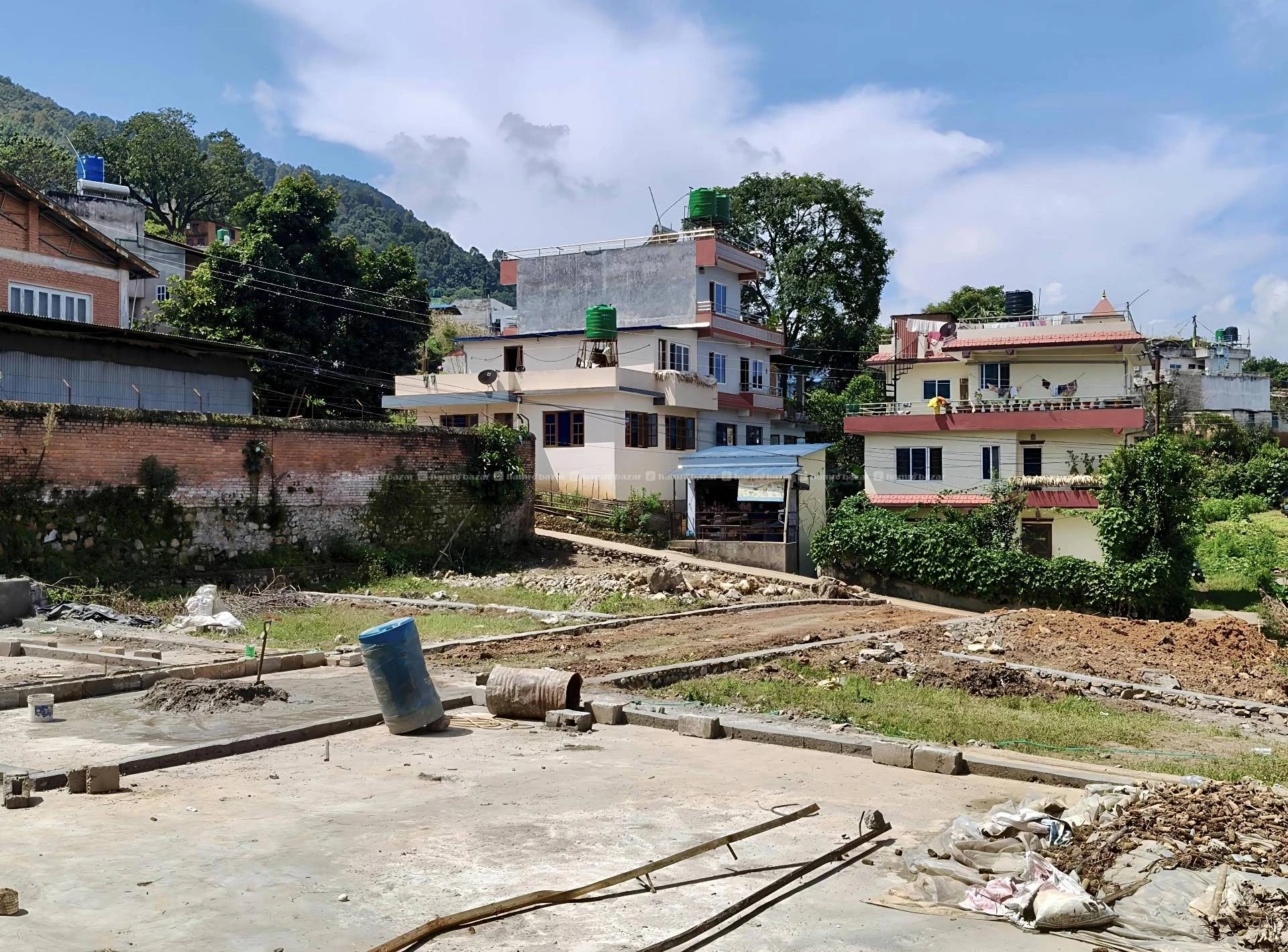 LAND ON SALE AT CHAPAGAUN 4