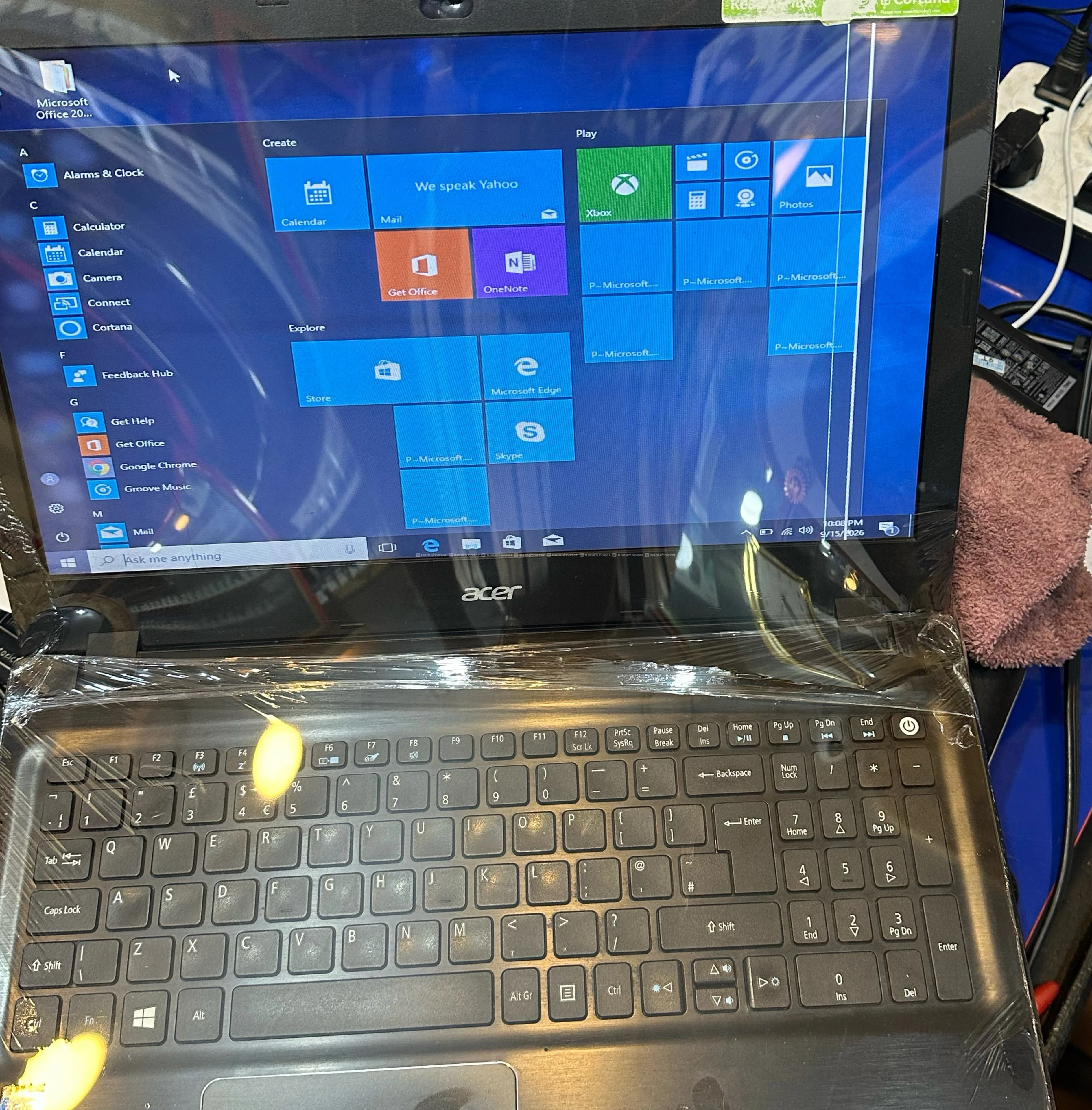 Hami sanga 15000 dekhi starting laptop available x 4