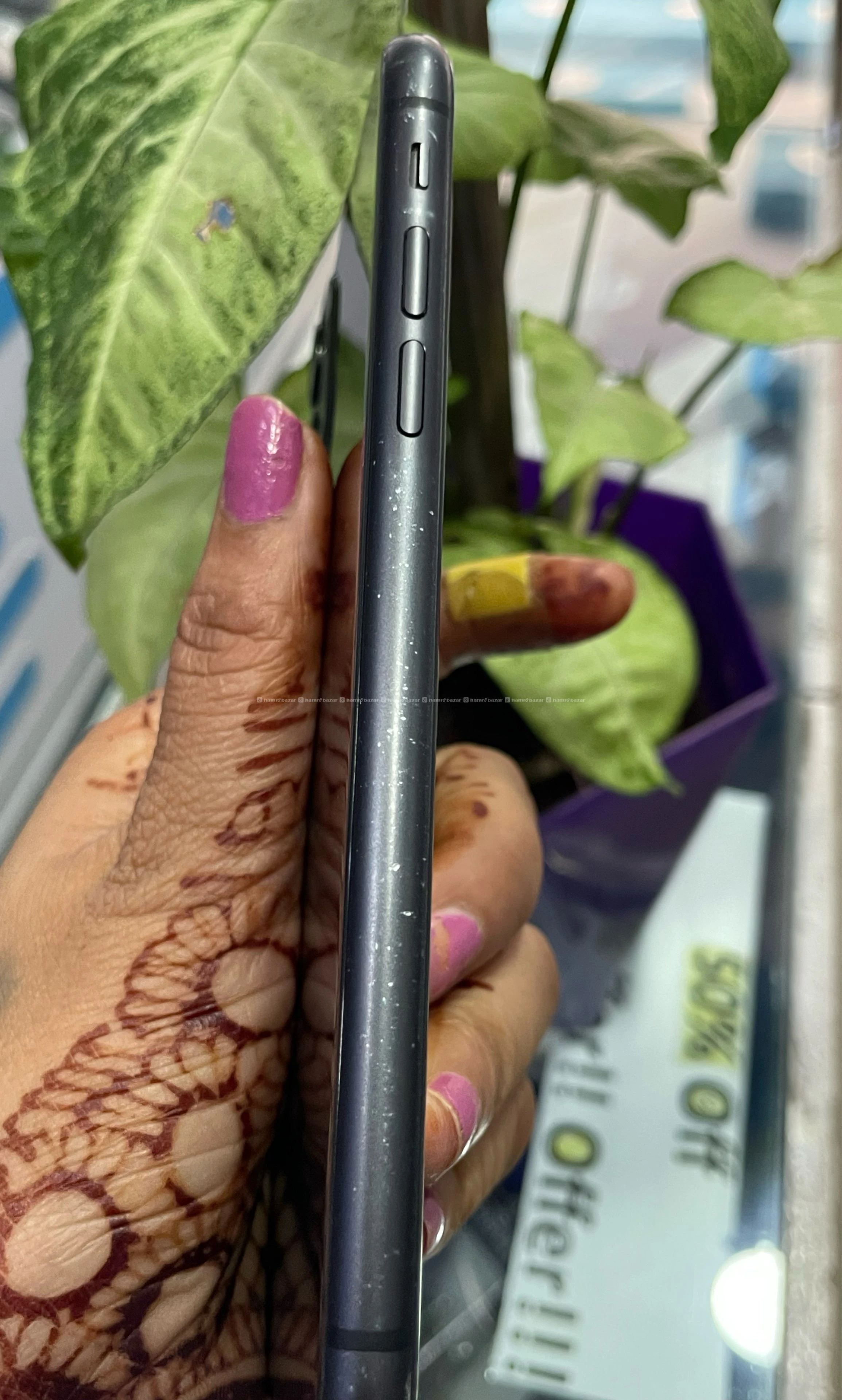 iPhone 11 6
