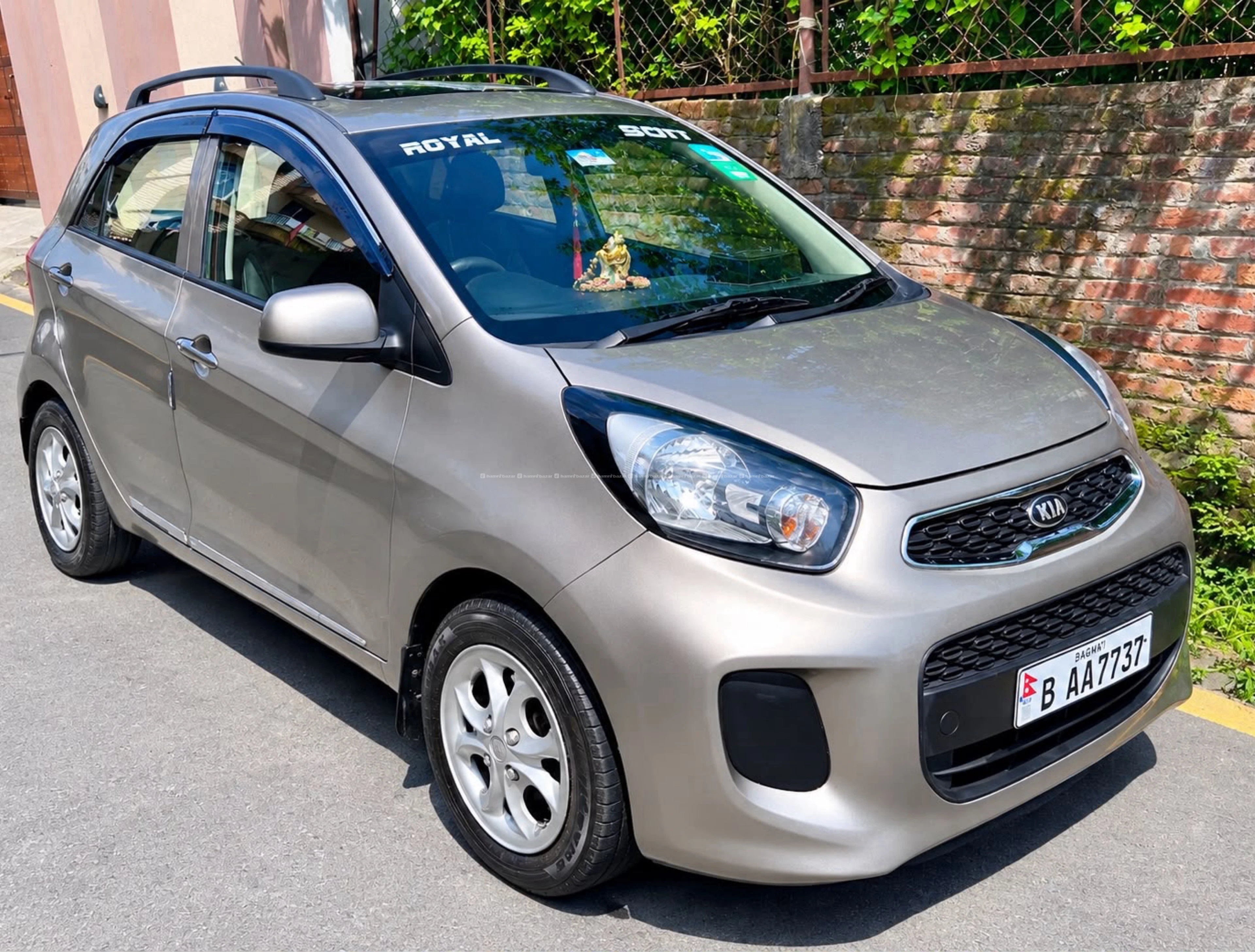 KIA Picanto Single Owner Full option with Sunroof 2