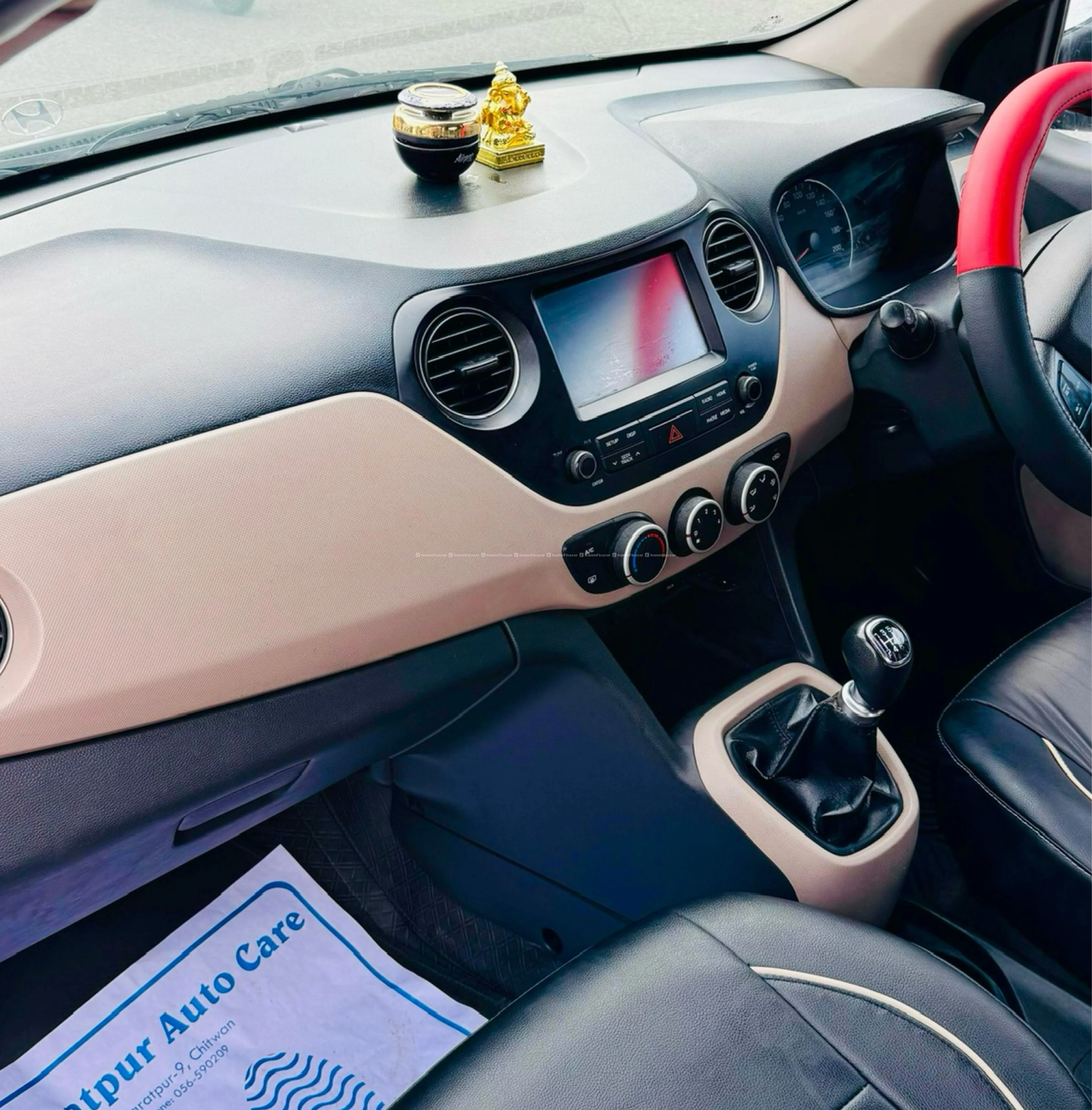 Hyundai i10 sportz-2018(fix rate) 4