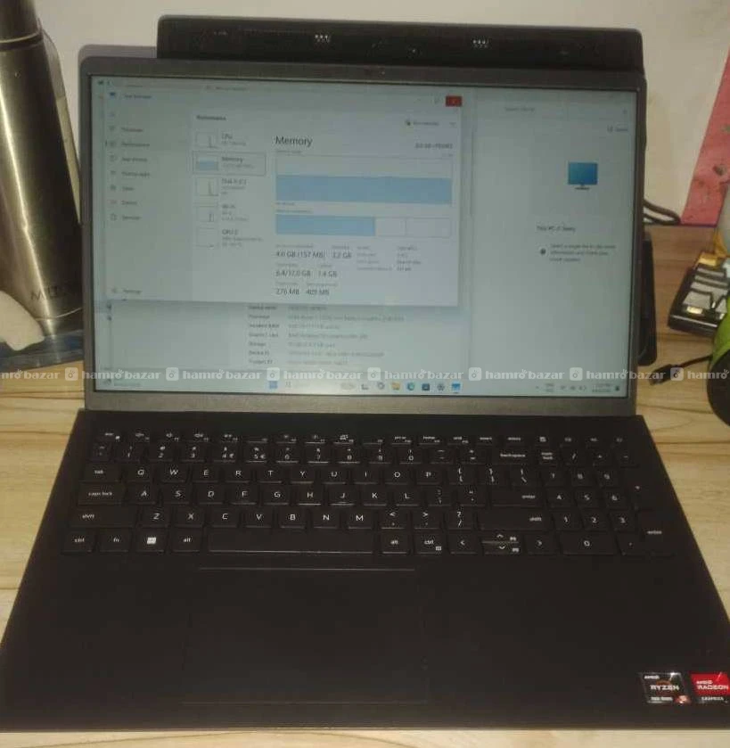 Dell Pro 15 Essentia|8Gb ram|512 SSD Nvme gen 4 2