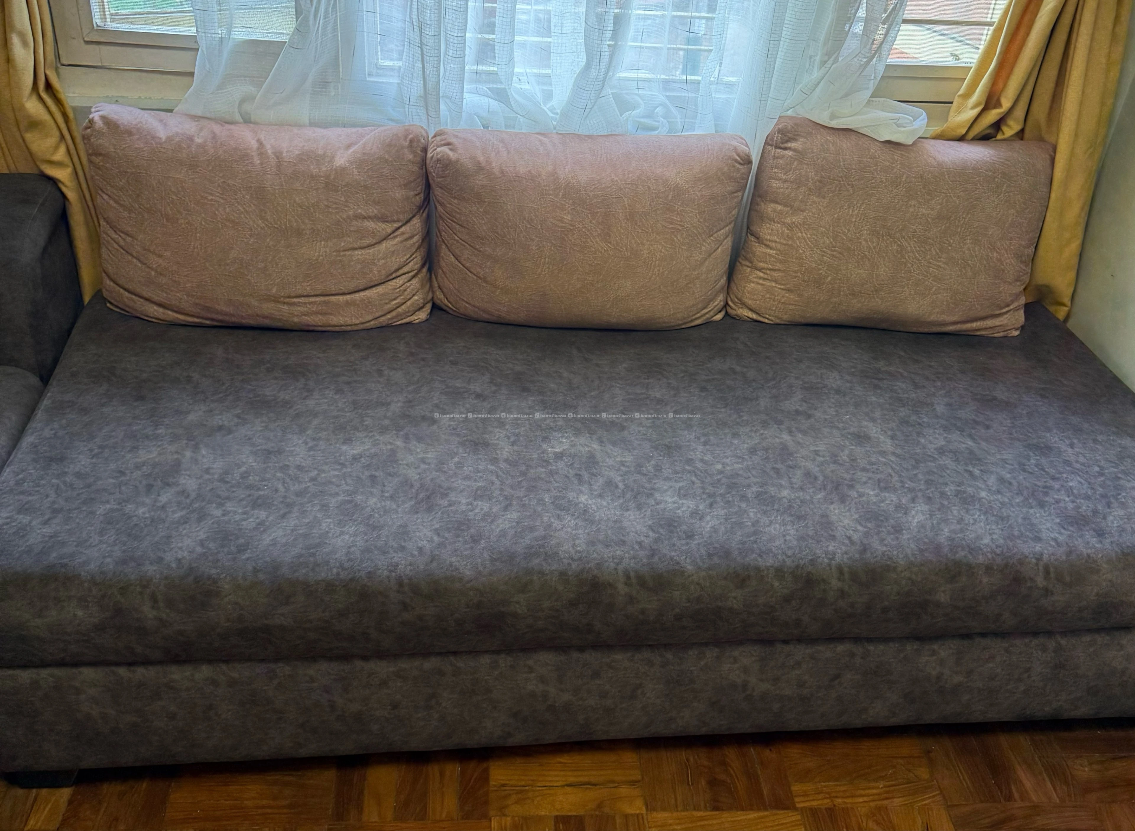 Luxurious 7 seater sofa for sell 3