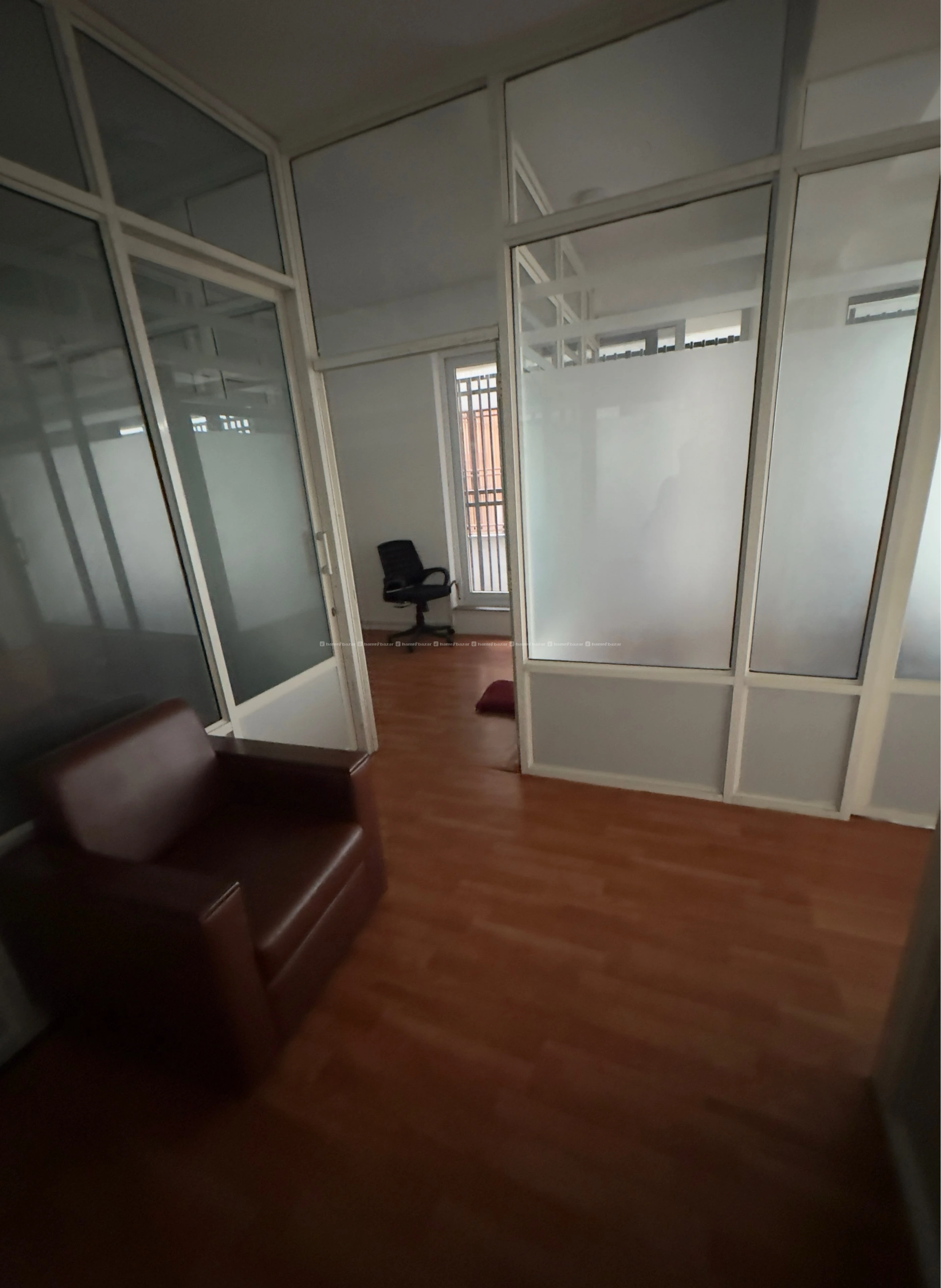 Office apartment on rent commercial building 2