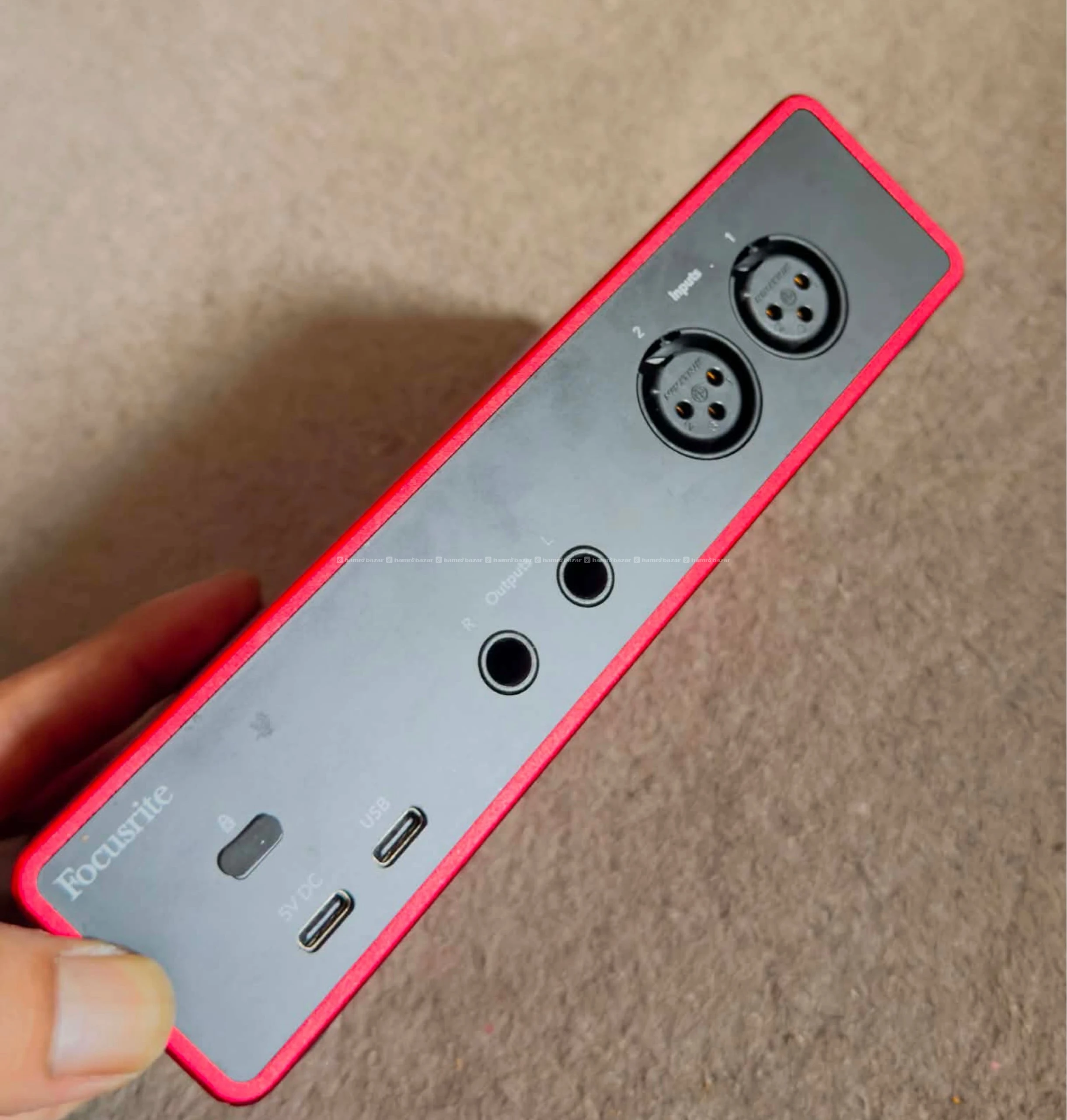 Focusrite Scarlett 2i2 4th Gen Audio Interface 3