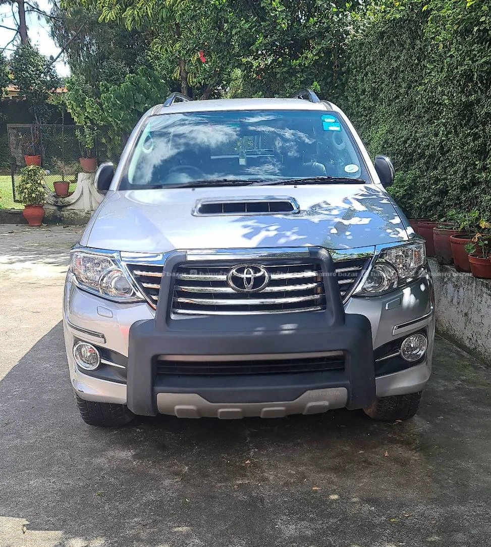 Toyota Fortuner 2016- TBD 2.8 4