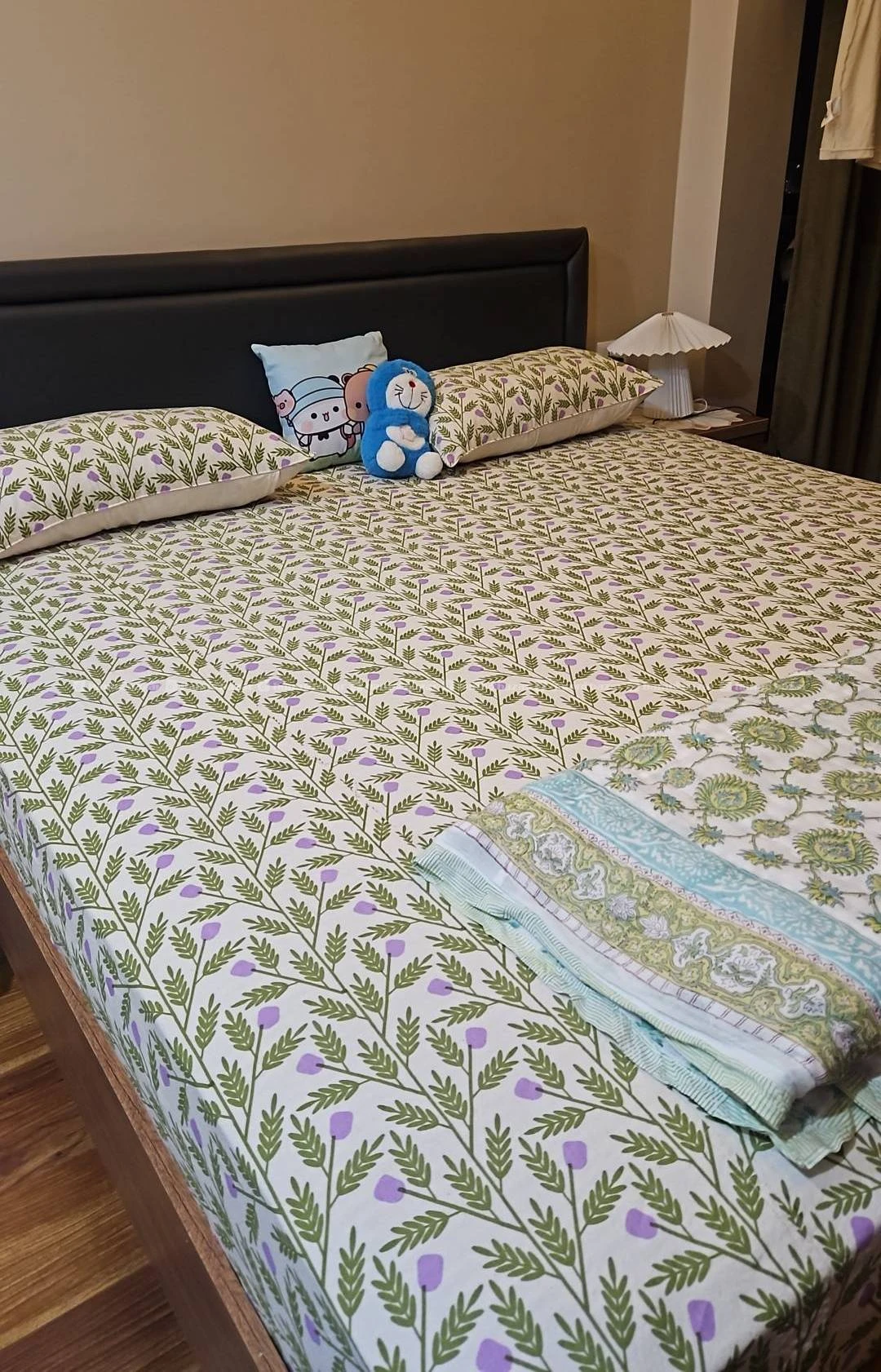 Bed with matress 4