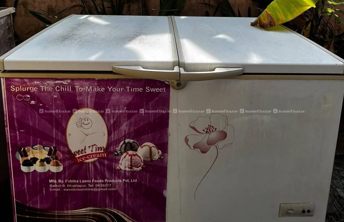 Well maintained deep fridge 5