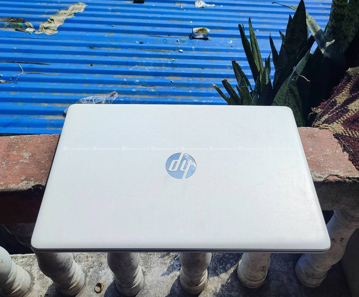 HP LAPTOP ON OFFER !! 4