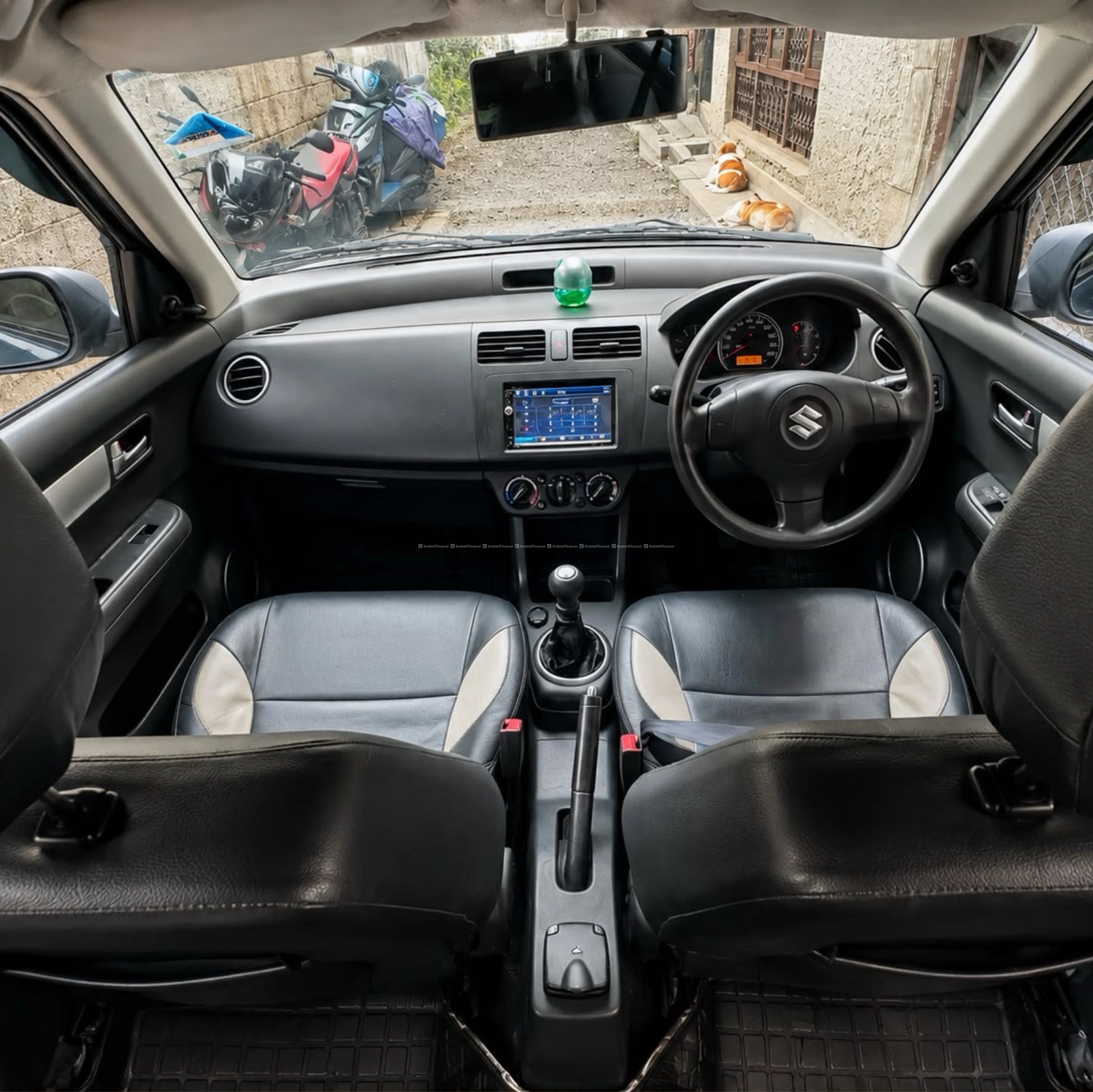 Maruti Suzuki Swift VXI Full Option Car 3