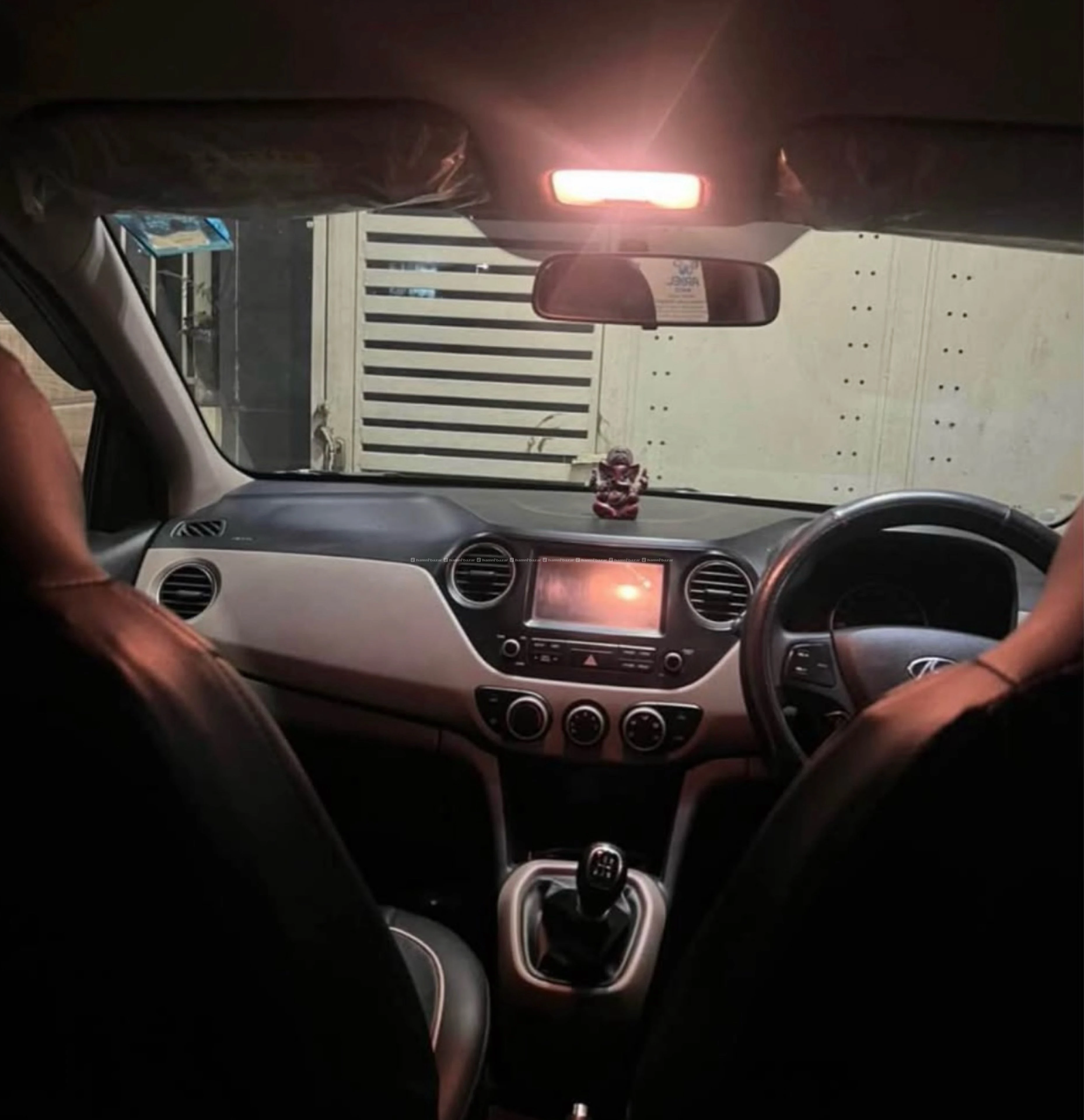 Hyundai Grand I10 sportz “O” Top Variant 4